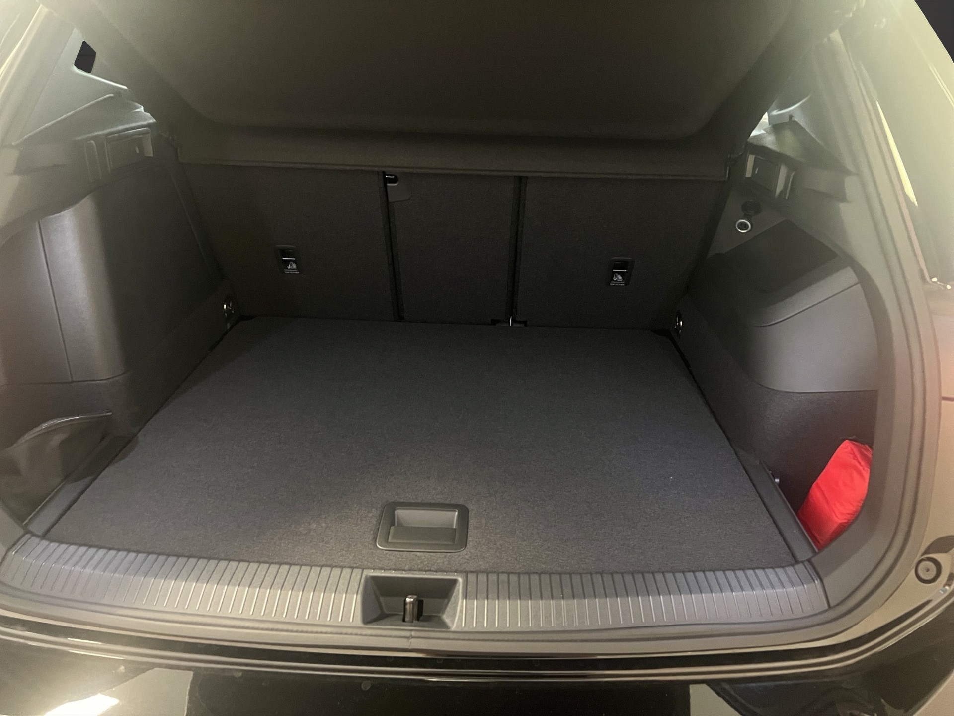 VW Tiguan 1.5 TSI evo2 eHybrid R-Line DSG-image-11