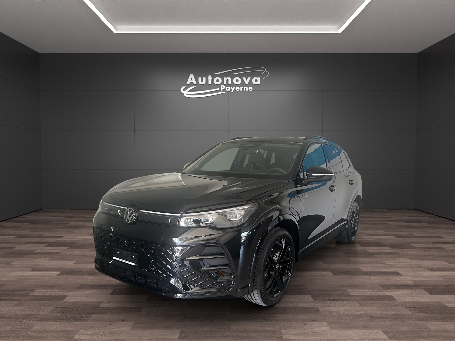 VW Tiguan 1.5 TSI evo2 eHybrid R-Line DSG-image-0