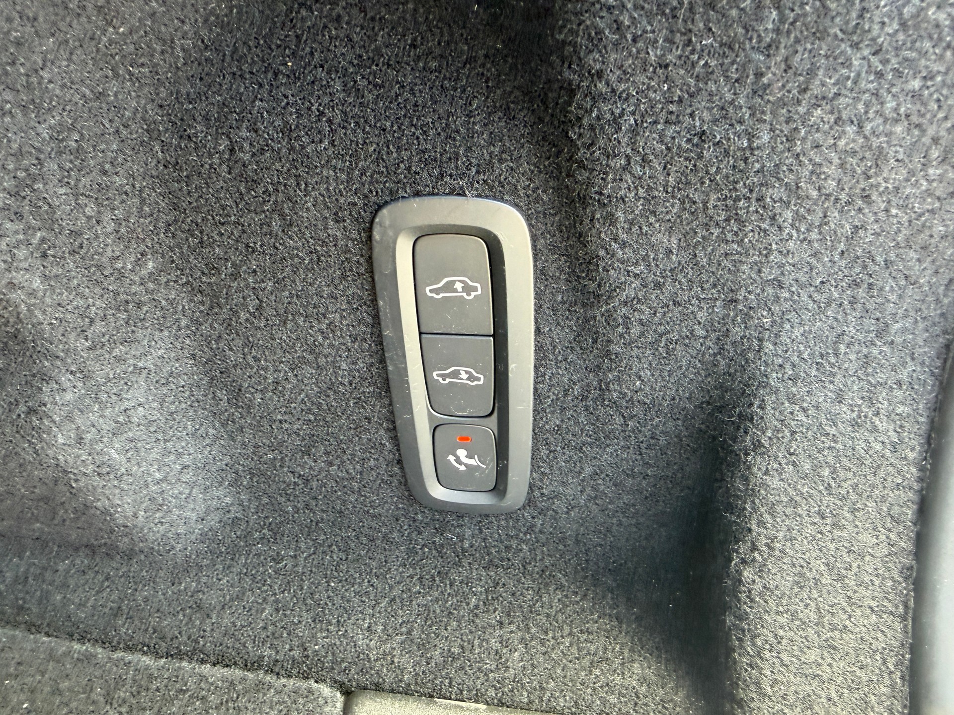 VOLVO XC60 T8 eAWD Inscription Geartronic-image-6
