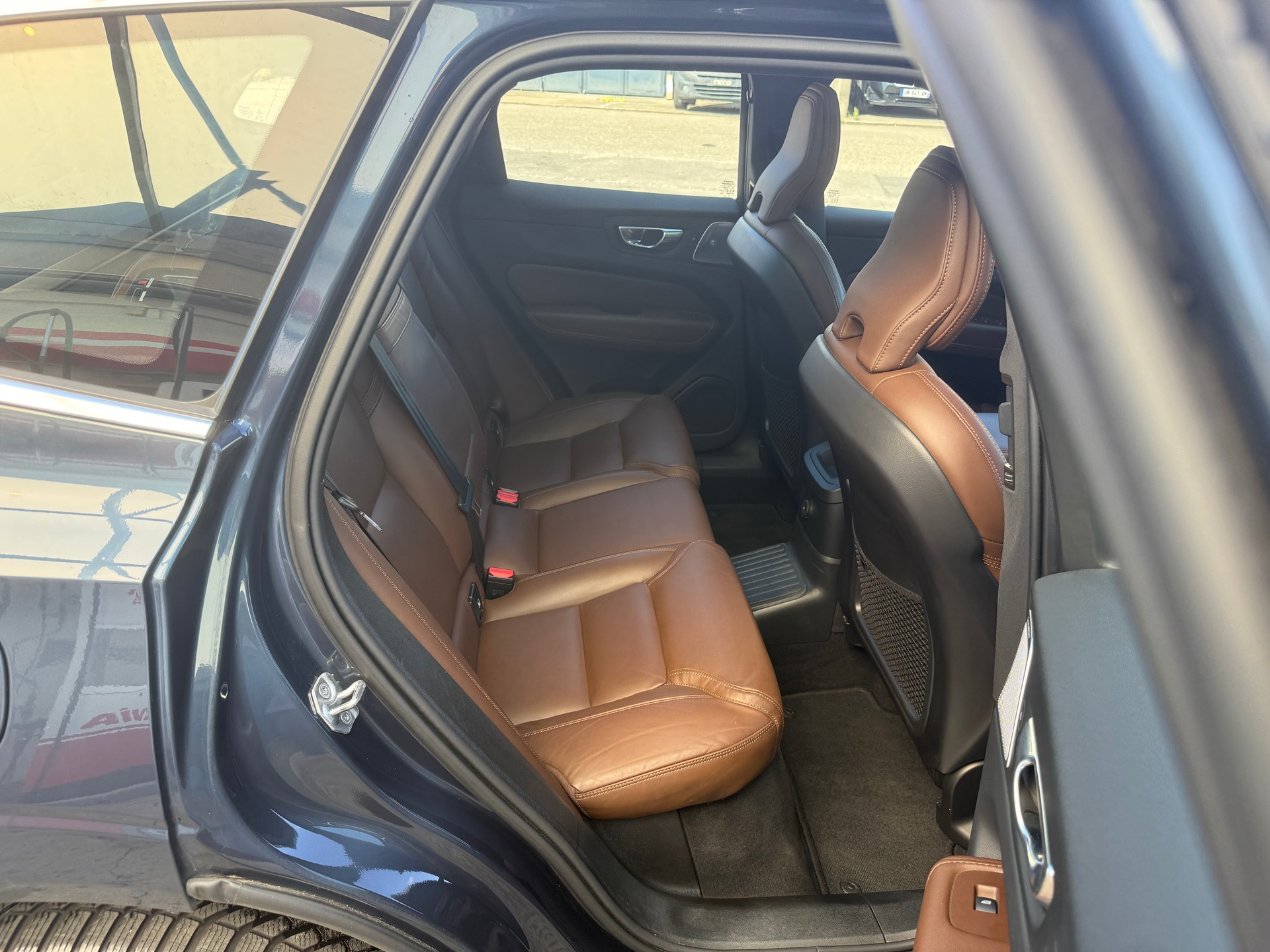 VOLVO XC60 T8 eAWD Inscription Geartronic-image-11