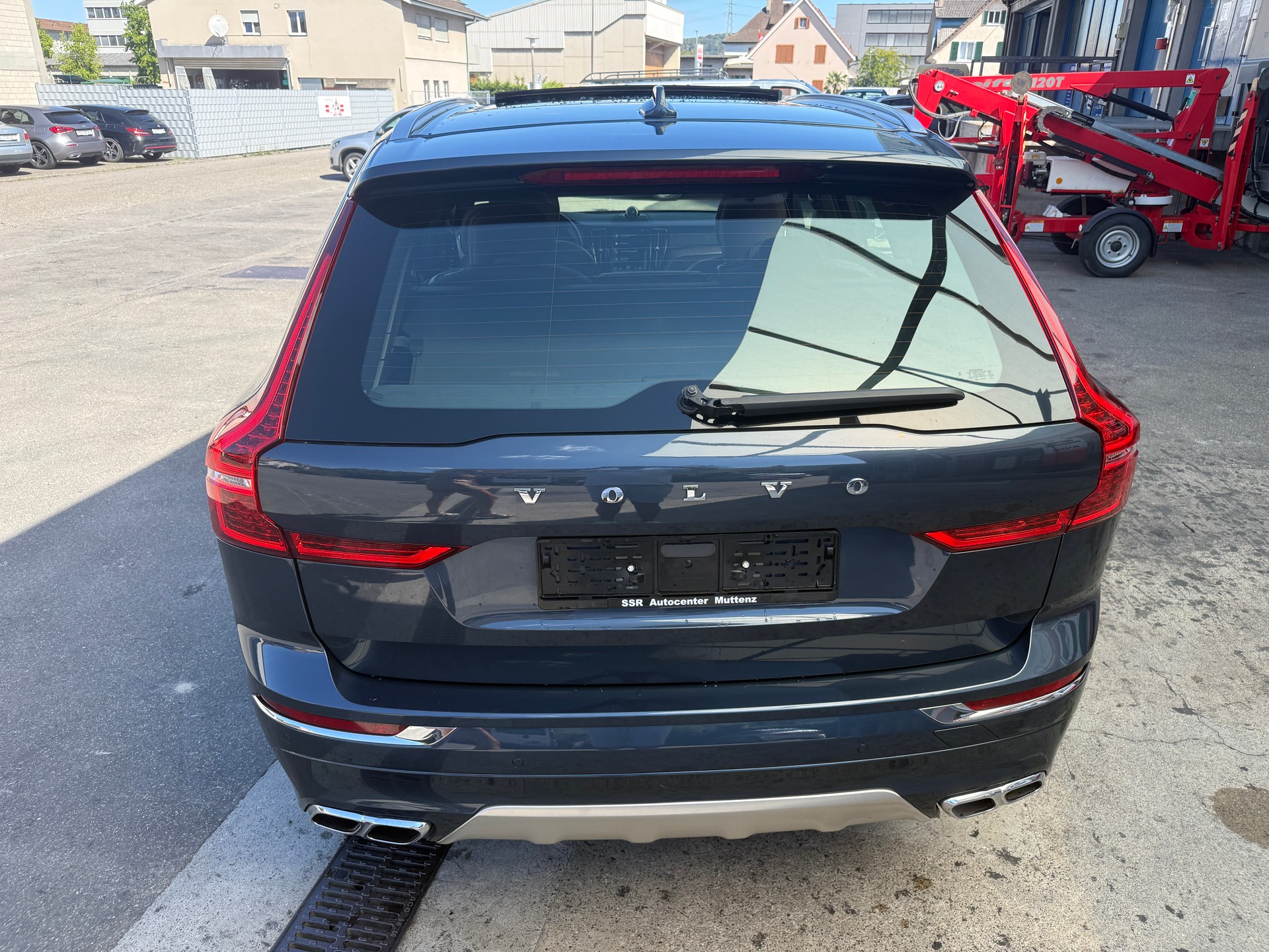 VOLVO XC60 T8 eAWD Inscription Geartronic-image-5