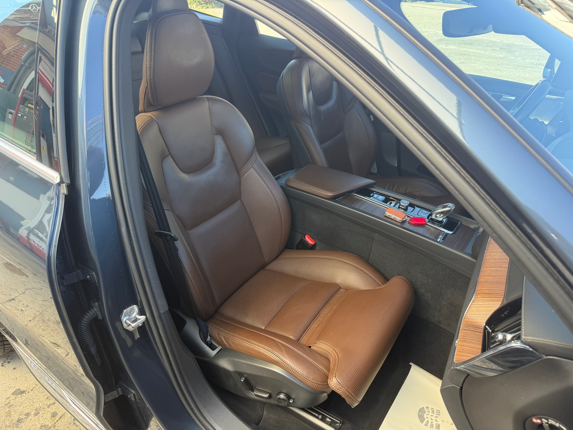 VOLVO XC60 T8 eAWD Inscription Geartronic-image-9