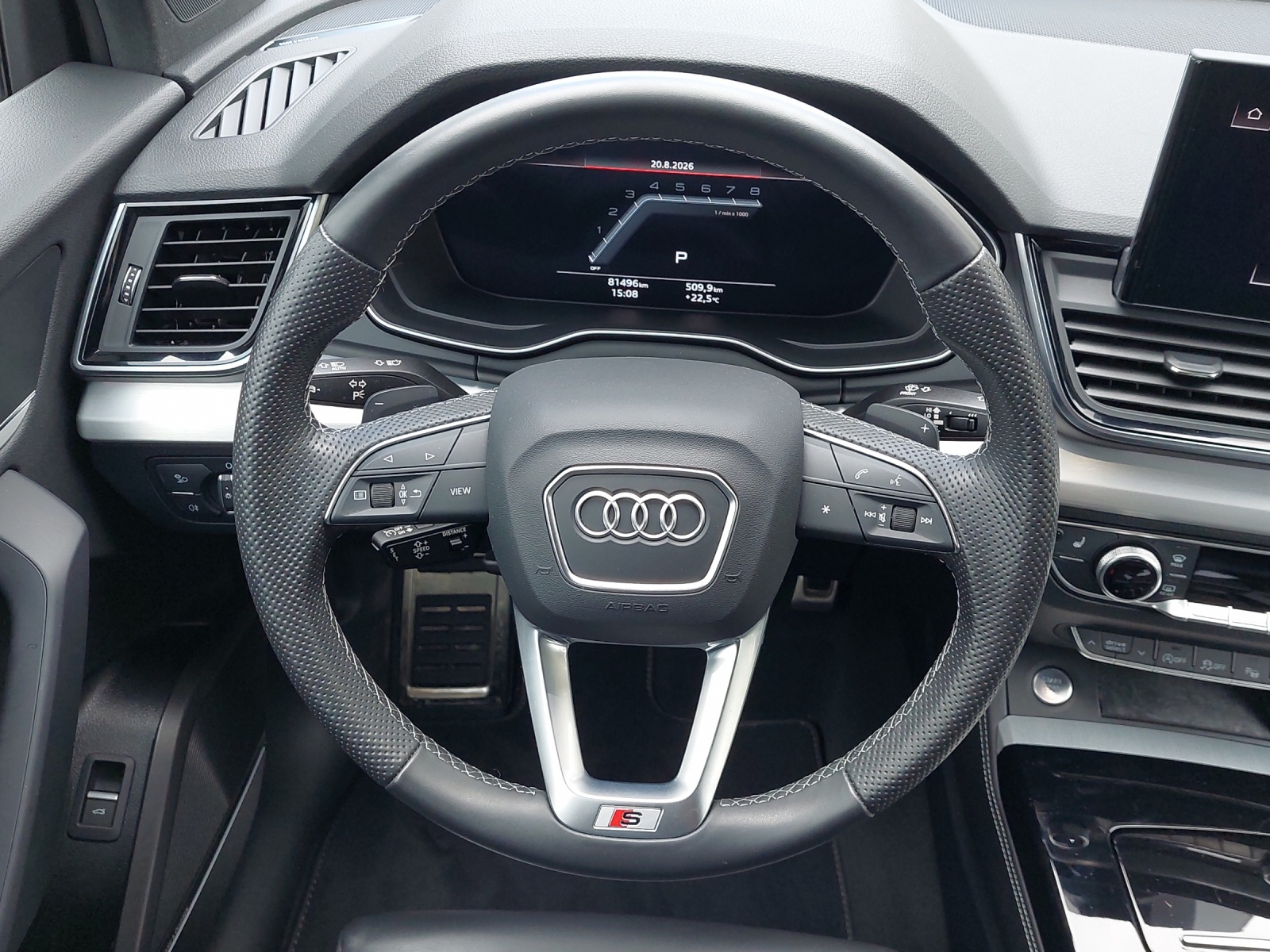 AUDI Q5 Sportback 45 TFSI S line quattro S-tronic-image-9