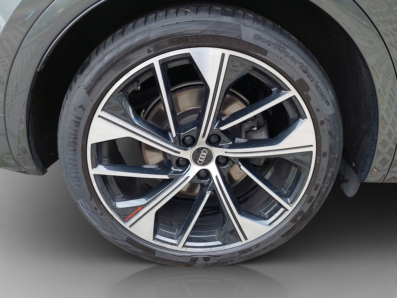 AUDI Q5 Sportback 45 TFSI S line quattro S-tronic-image-13