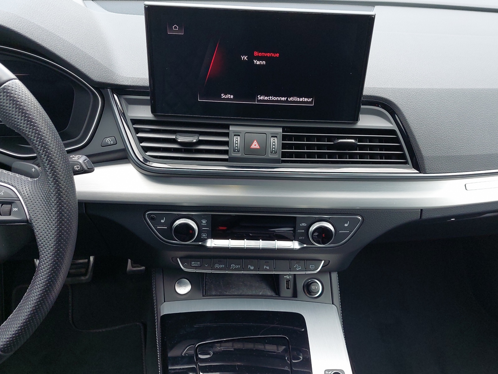 AUDI Q5 Sportback 45 TFSI S line quattro S-tronic-image-10