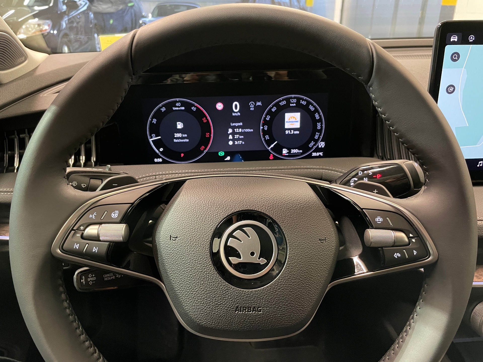 SKODA Superb Combi 2.0 TDi L&K 4x4 DSG-image-26