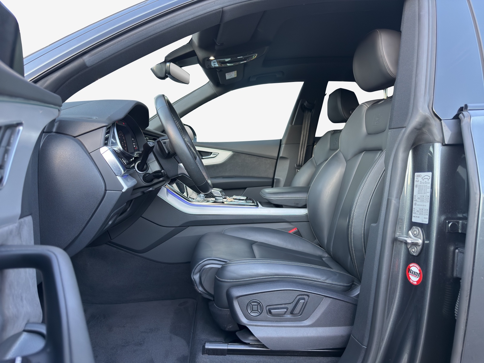 AUDI Q8 45 TDI Black Edition quattro tiptronic-image-7
