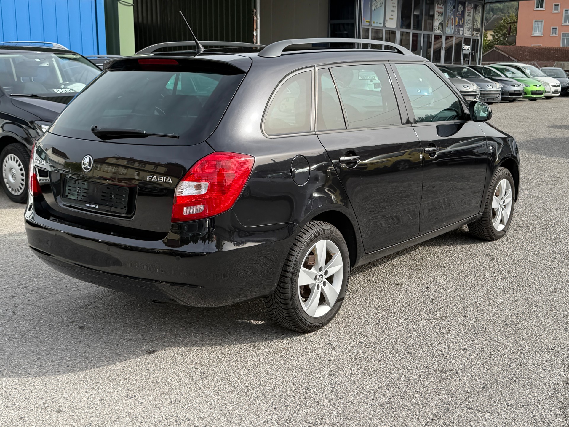 SKODA Fabia 1.2 TSI Ambition Plus-image-12