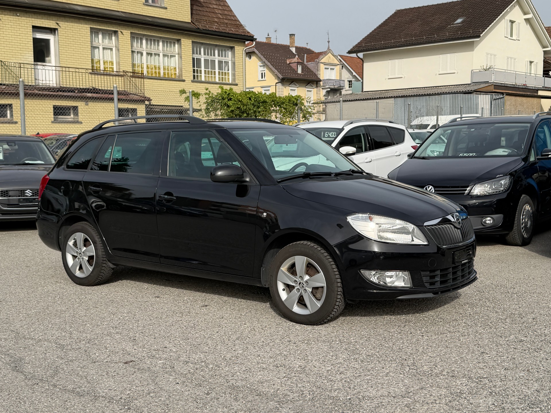 SKODA Fabia 1.2 TSI Ambition Plus-image-4