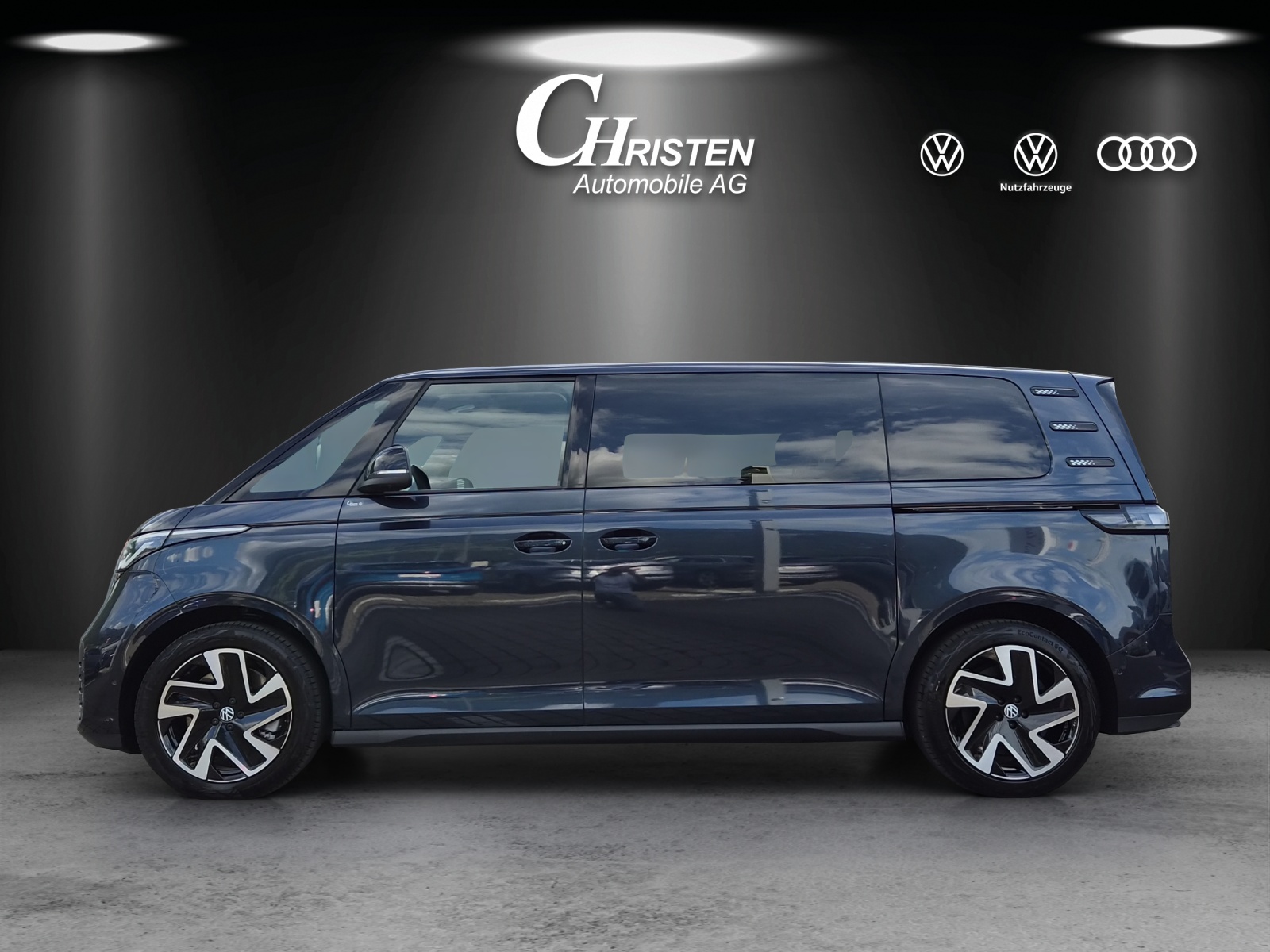 VW ID.Buzz LWB Pro 4 Motion-image-1
