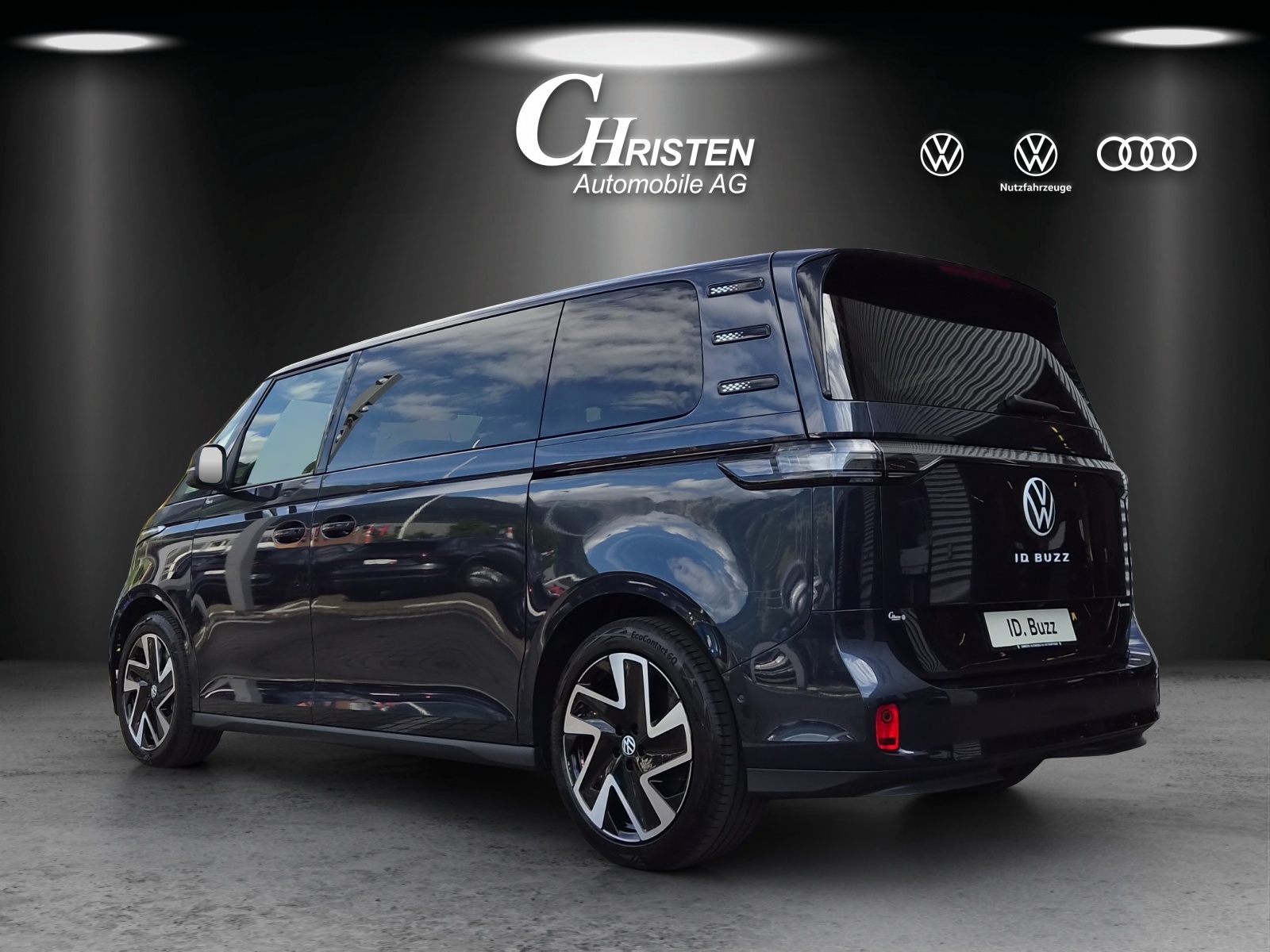 VW ID.Buzz LWB Pro 4 Motion-image-3