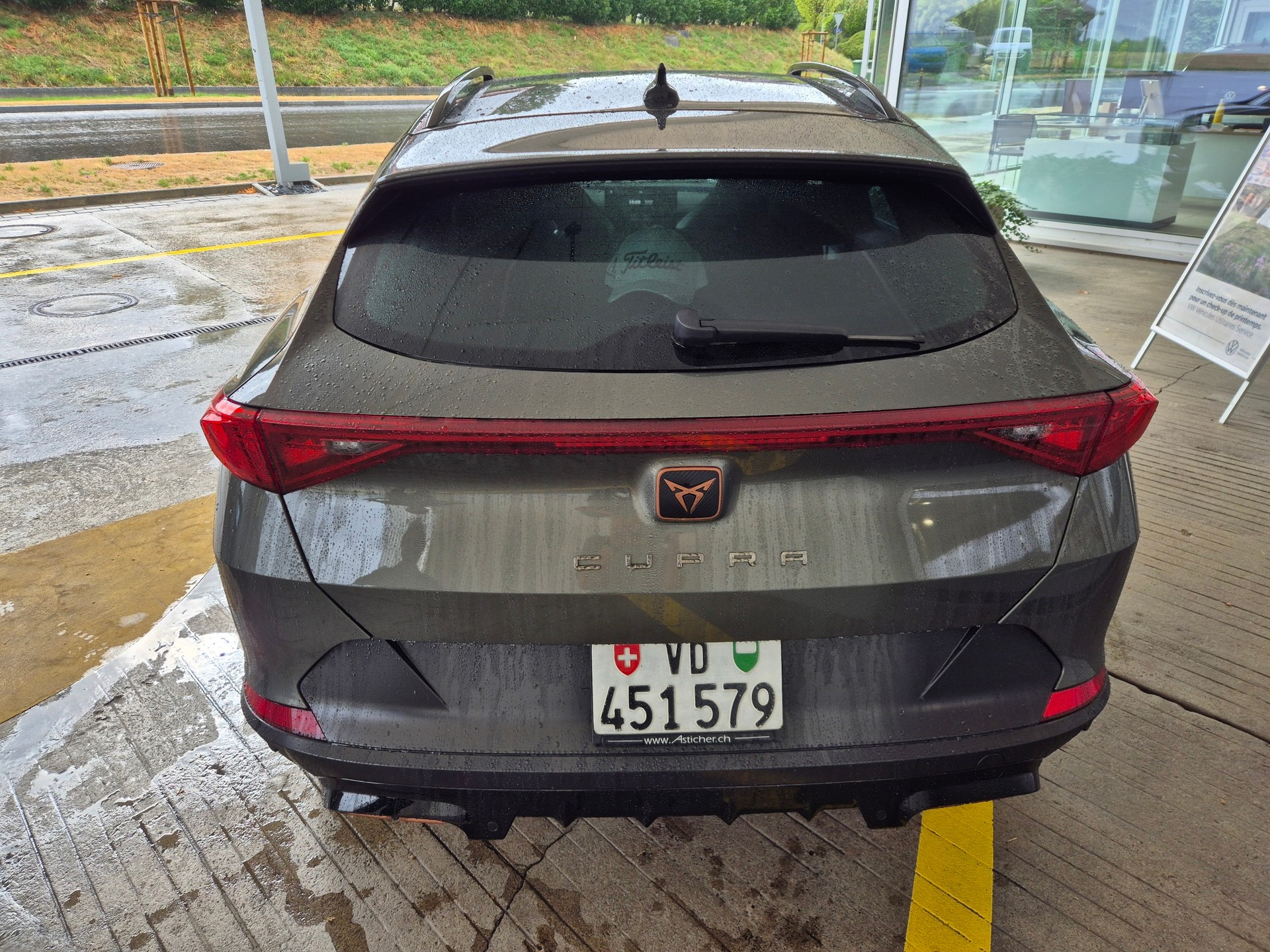 CUPRA Formentor Tribe Edition 1.4 e-HYBRID pHEV VZ DSG-image-2