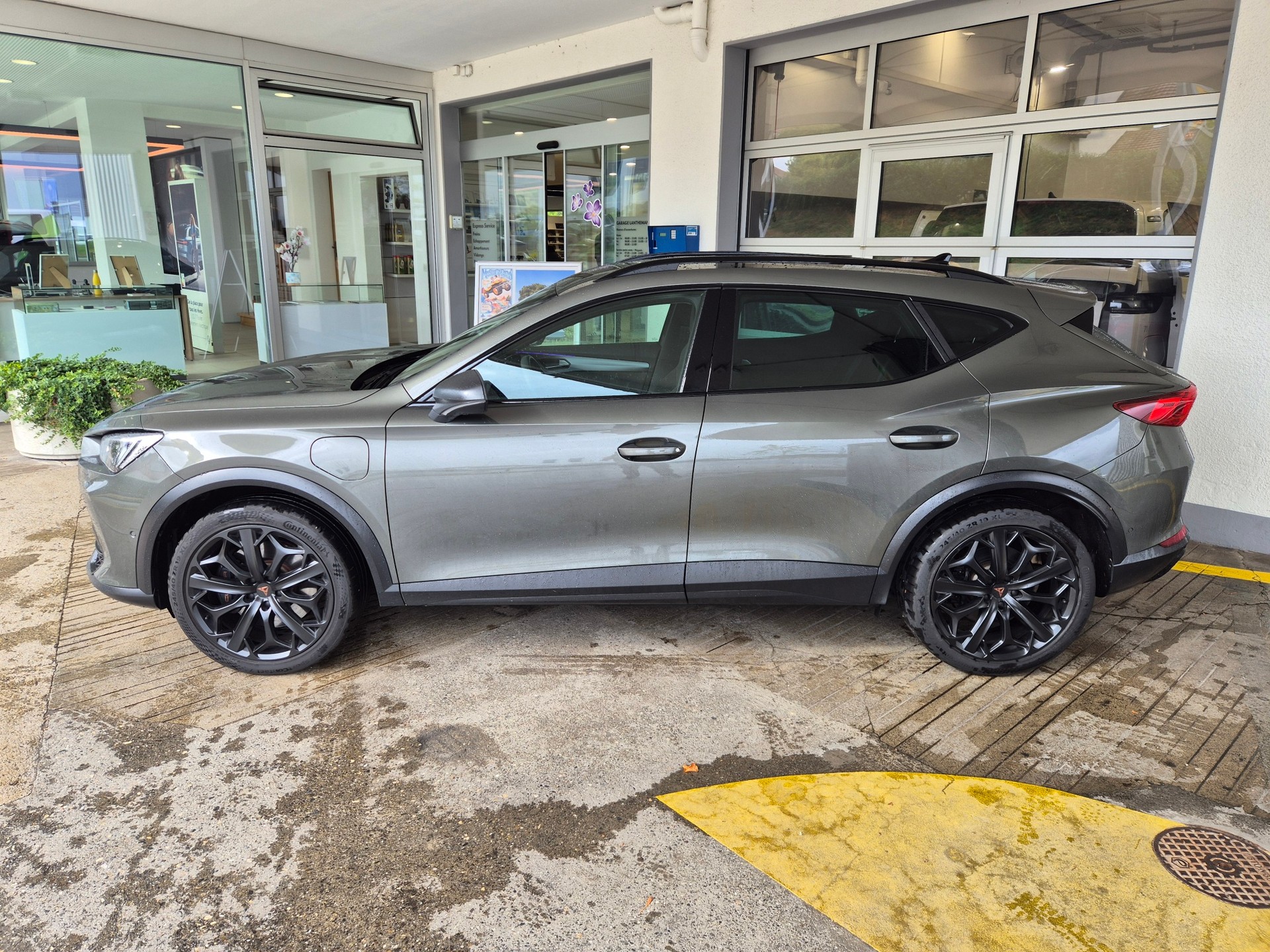 CUPRA Formentor Tribe Edition 1.4 e-HYBRID pHEV VZ DSG-image-3