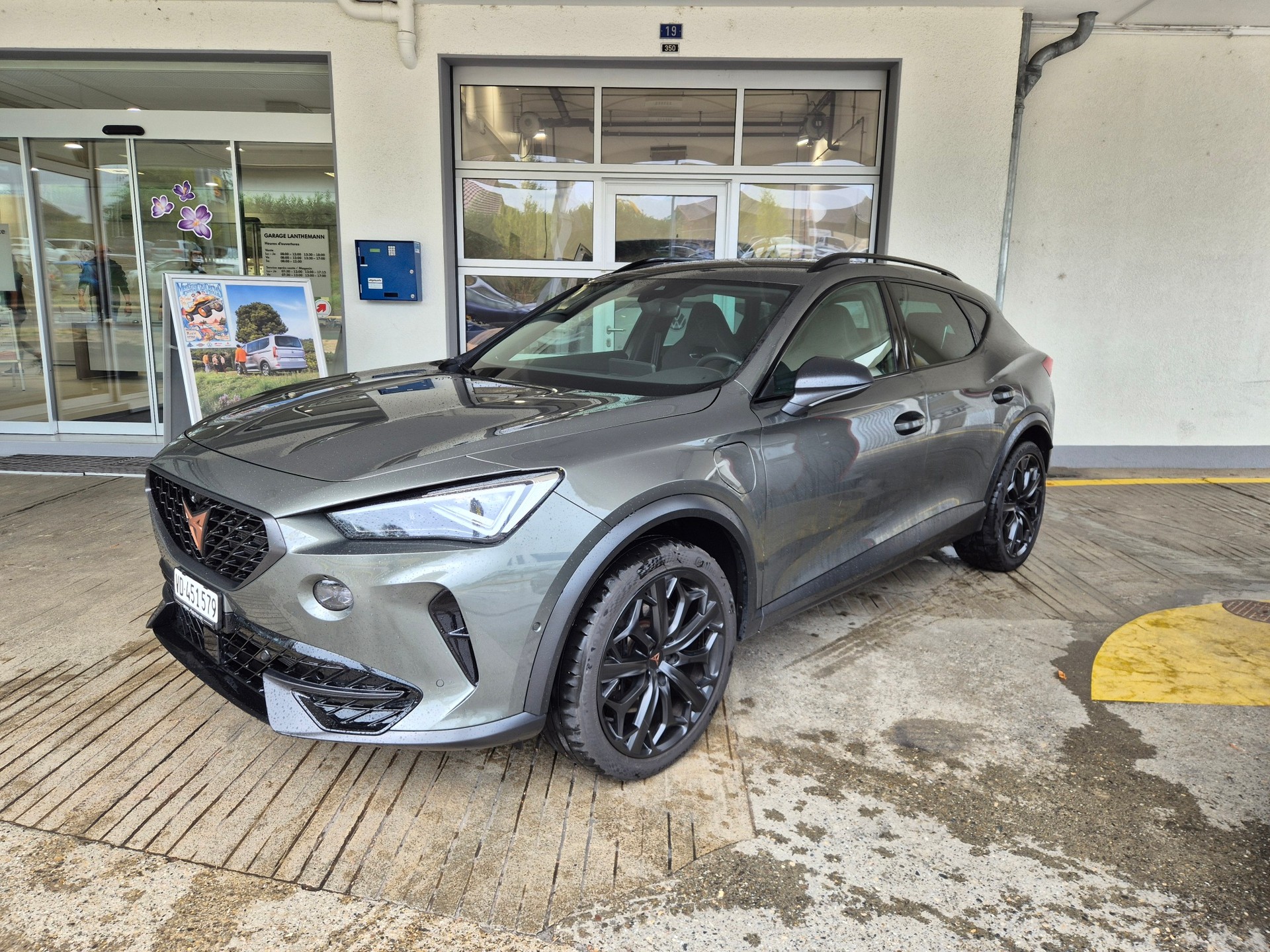 CUPRA Formentor Tribe Edition 1.4 e-HYBRID pHEV VZ DSG-image-0