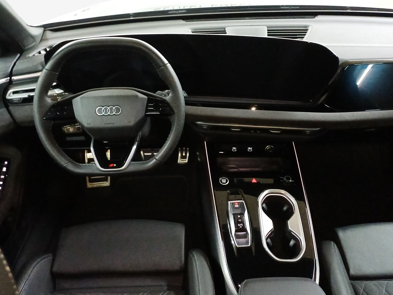 AUDI A6 Avant e-hybrid quattro 220 kW S tronic-image-8