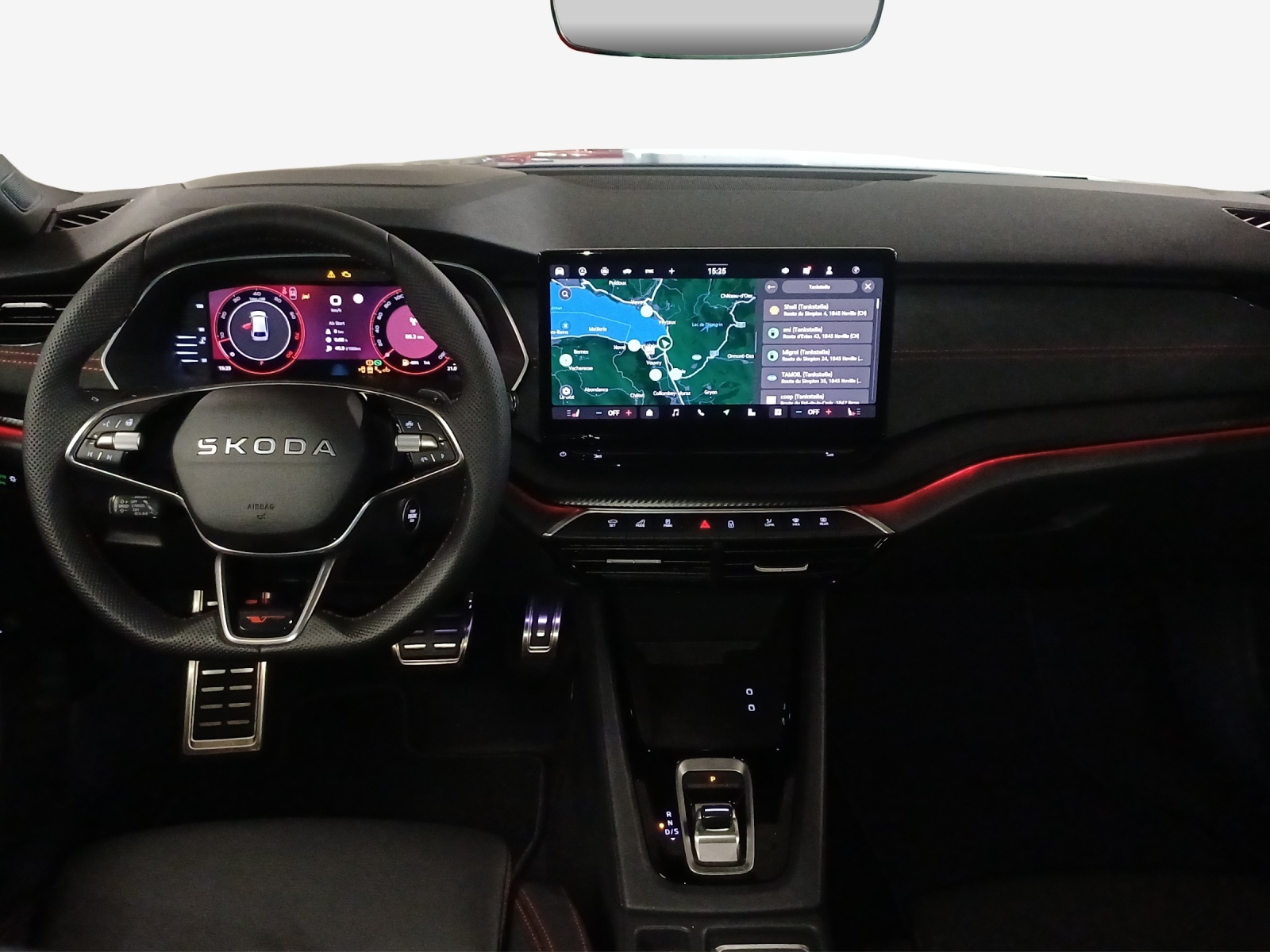 SKODA Octavia Combi 2.0 TSI DSG RS 30 Years Edition-image-8