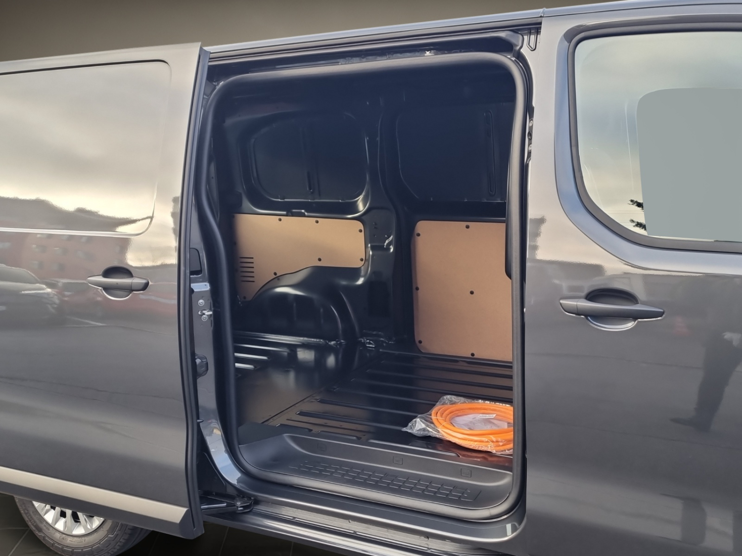 TOYOTA PROACE Van L1 75KWh Advanced-image-8