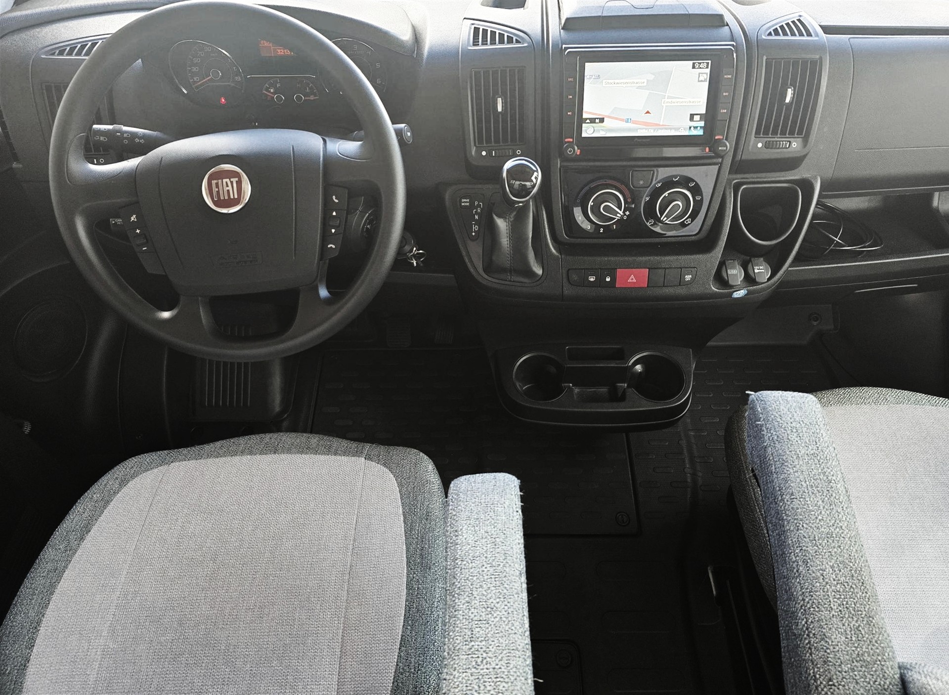WEINSBERG CARACORE 650 MEG 2,3 DIESEL 9G-AUTOMAT FIAT DUCATO MJ 160-image-14