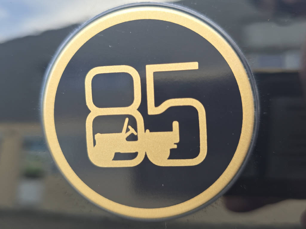 JEEP Avenger 1.2 MHEV 85th Anniversary 4xe-image-14