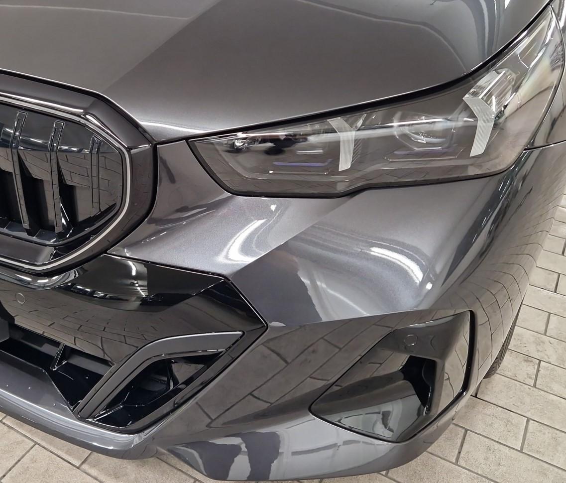 BMW 540d xDrive Touring M Sport Pro-image-21