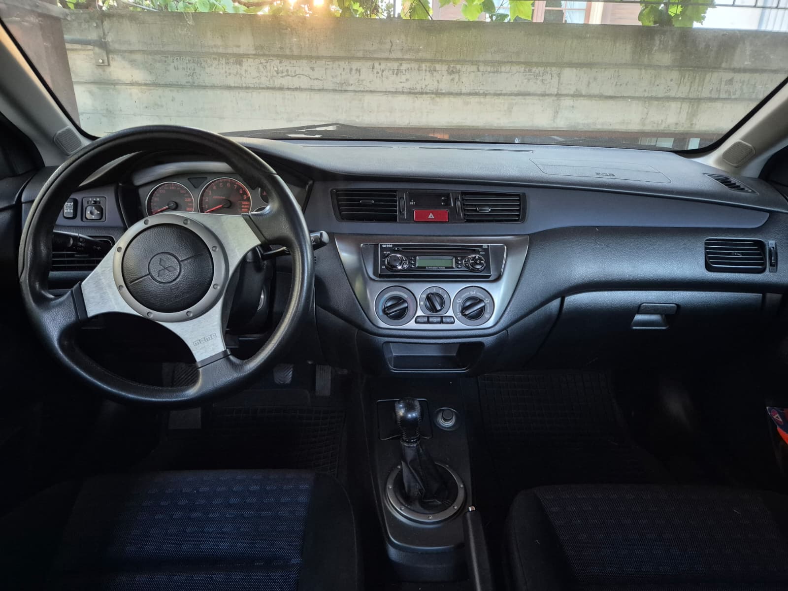 MITSUBISHI 2.0 T 16V EVO-VllI Sport-image-10