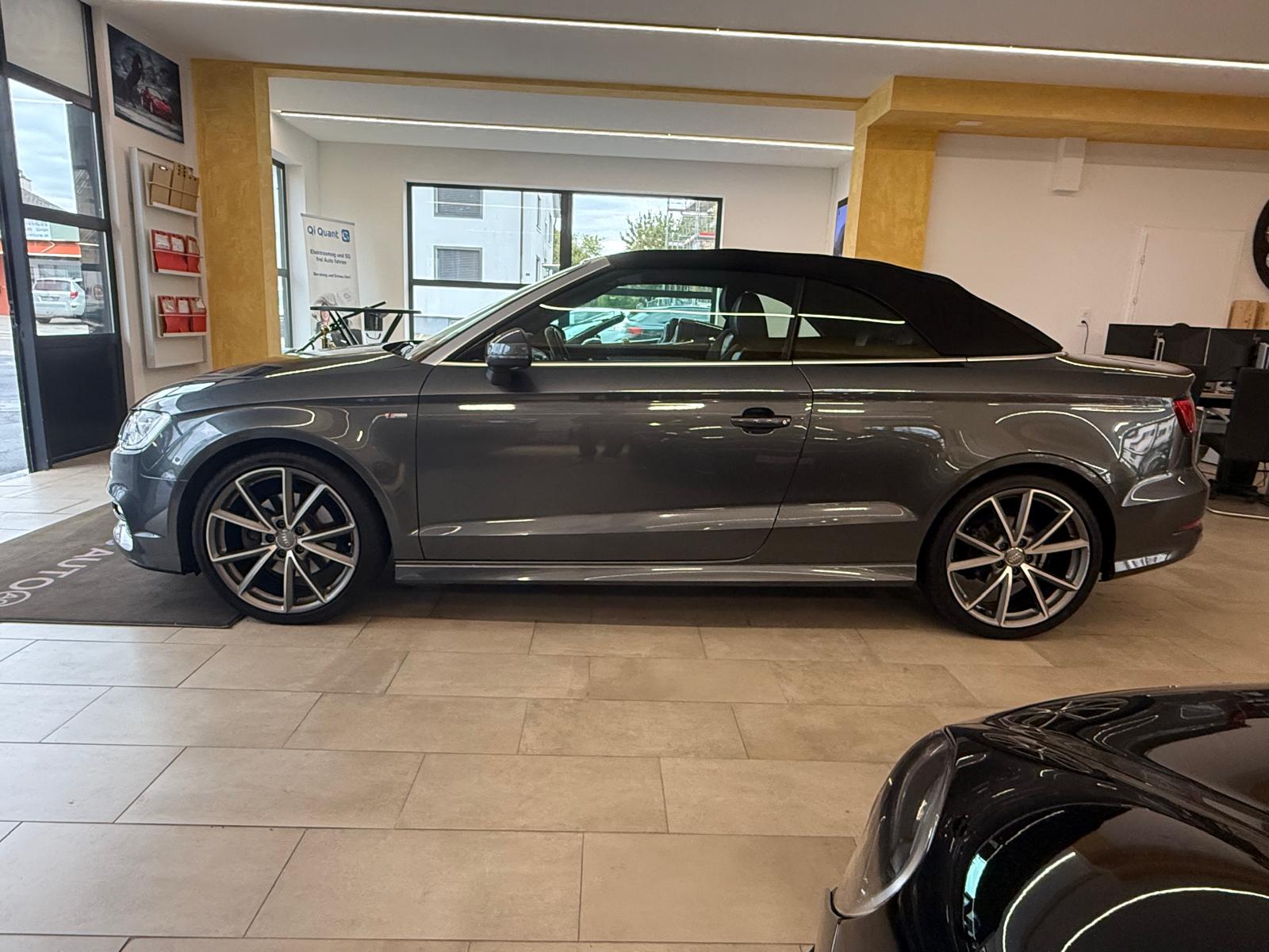 AUDI A3 Cabriolet 1.8 TFSI Ambition S-tronic-image-10