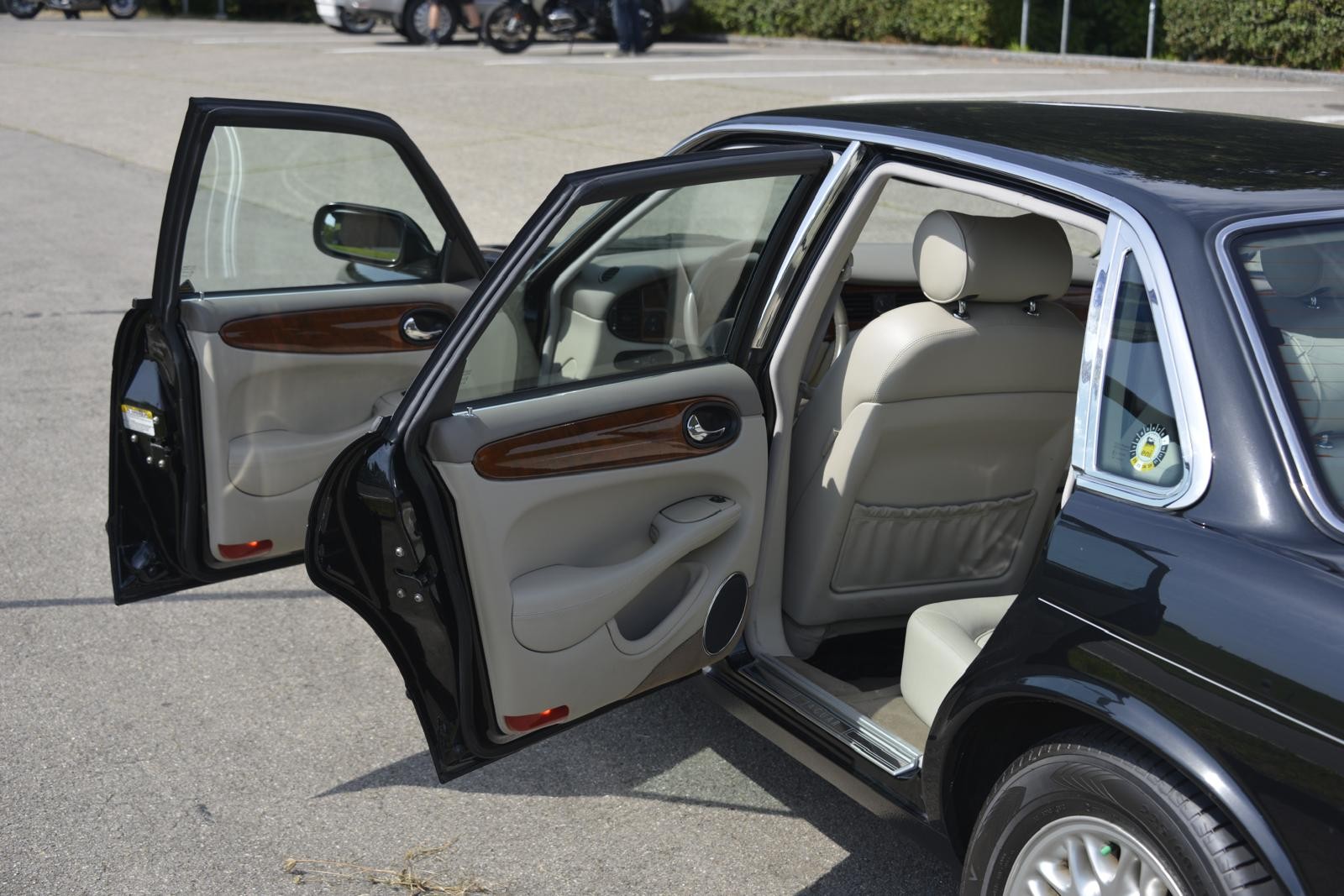 JAGUAR 3.2 Executive-image-5