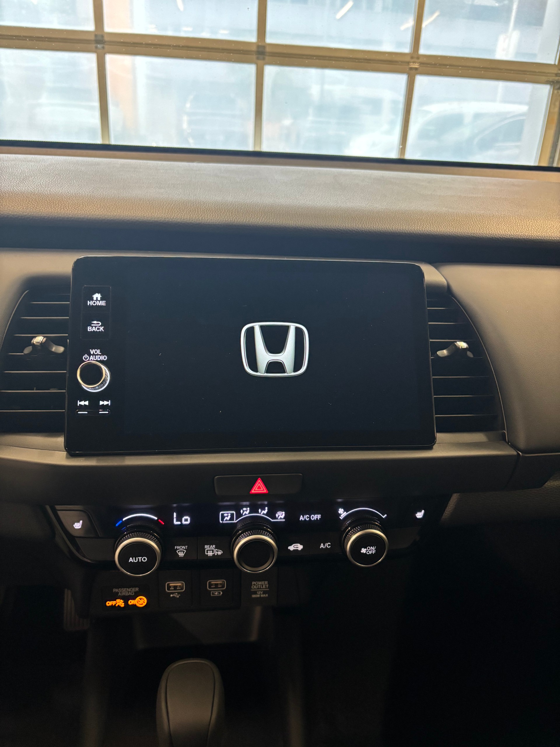 HONDA Jazz 1.5i-MMD Advance E-CVT-image-9