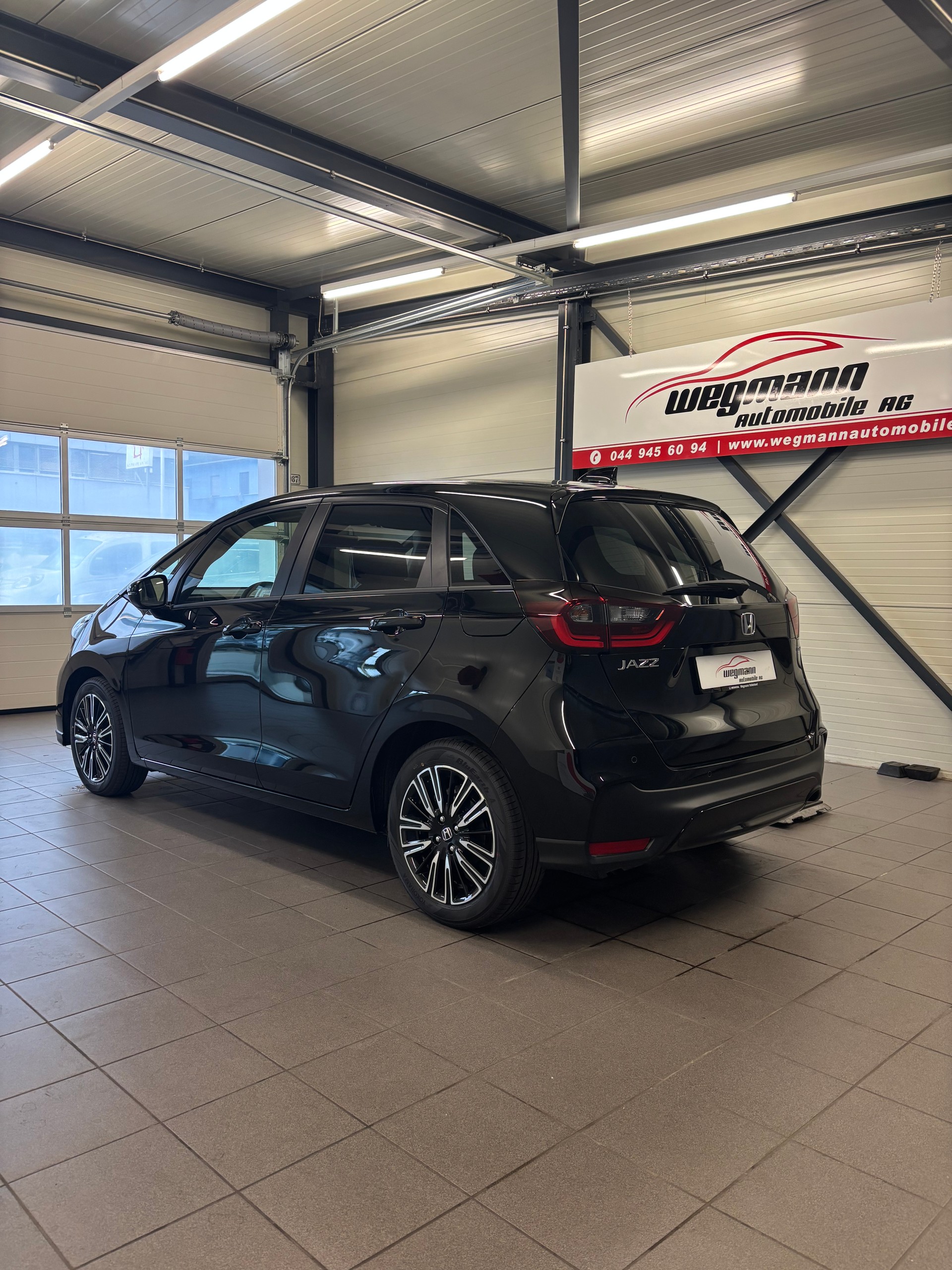 HONDA Jazz 1.5i-MMD Advance E-CVT-image-5