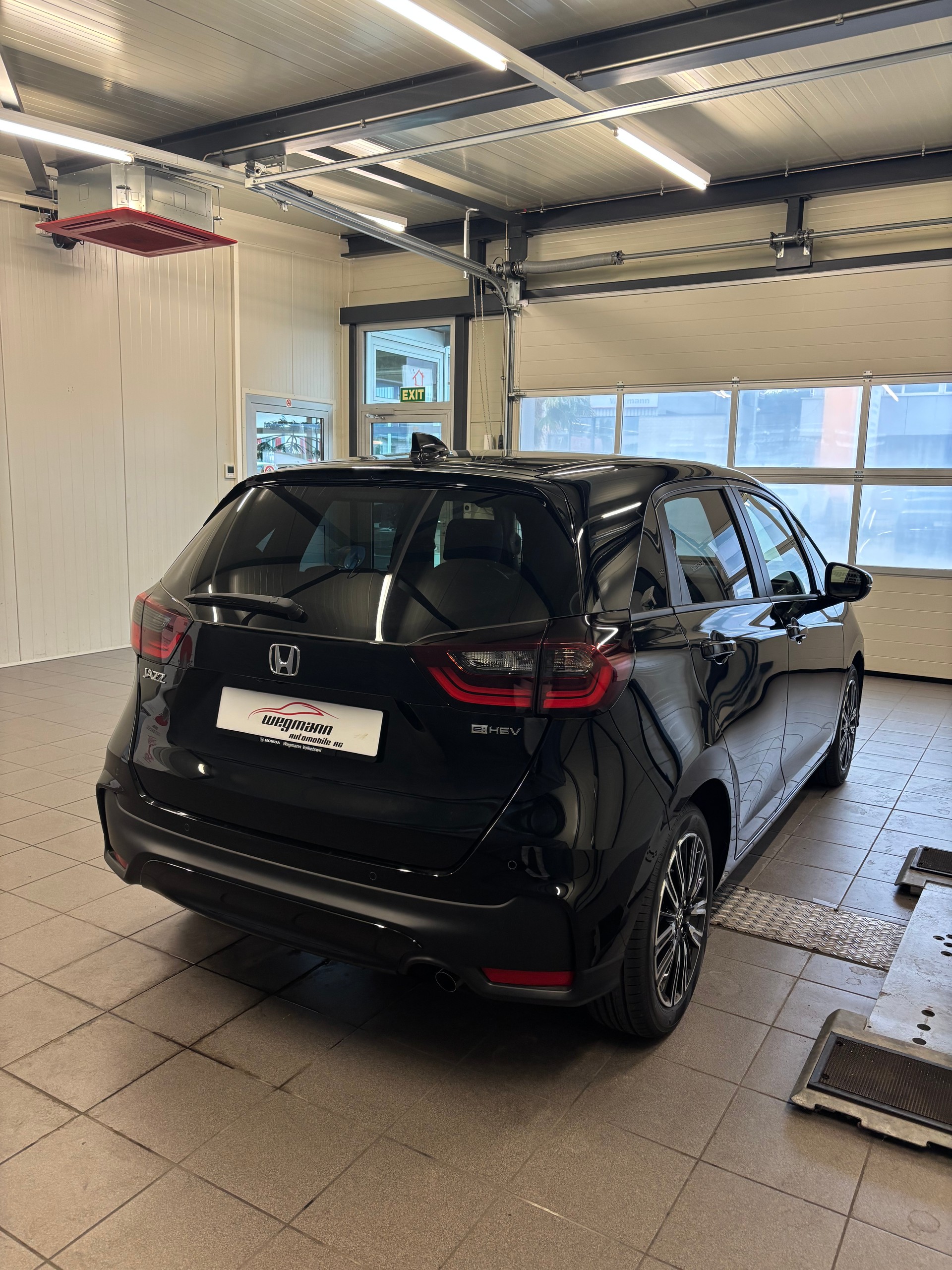 HONDA Jazz 1.5i-MMD Advance E-CVT-image-3
