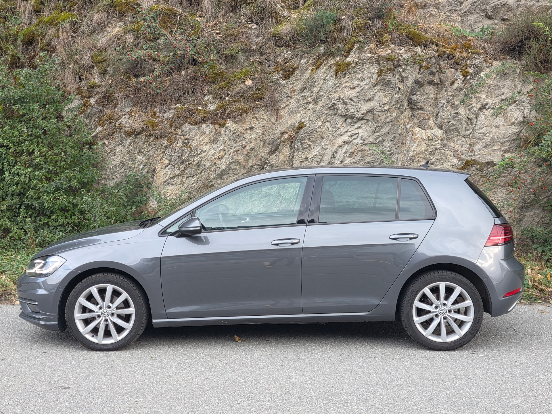 VW Golf 2.0 TDI Highline Swiss Line Limited 4M DSG-image-1