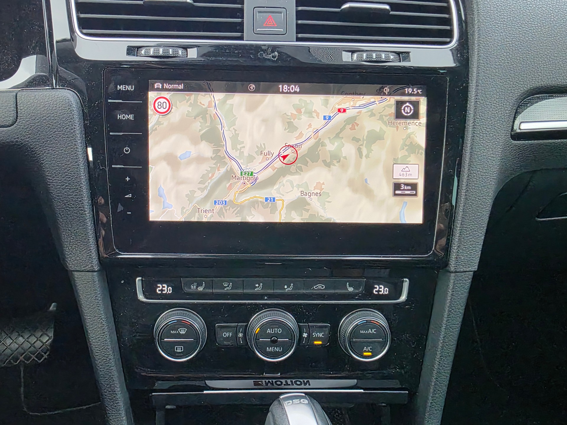 VW Golf 2.0 TDI Highline Swiss Line Limited 4M DSG-image-11