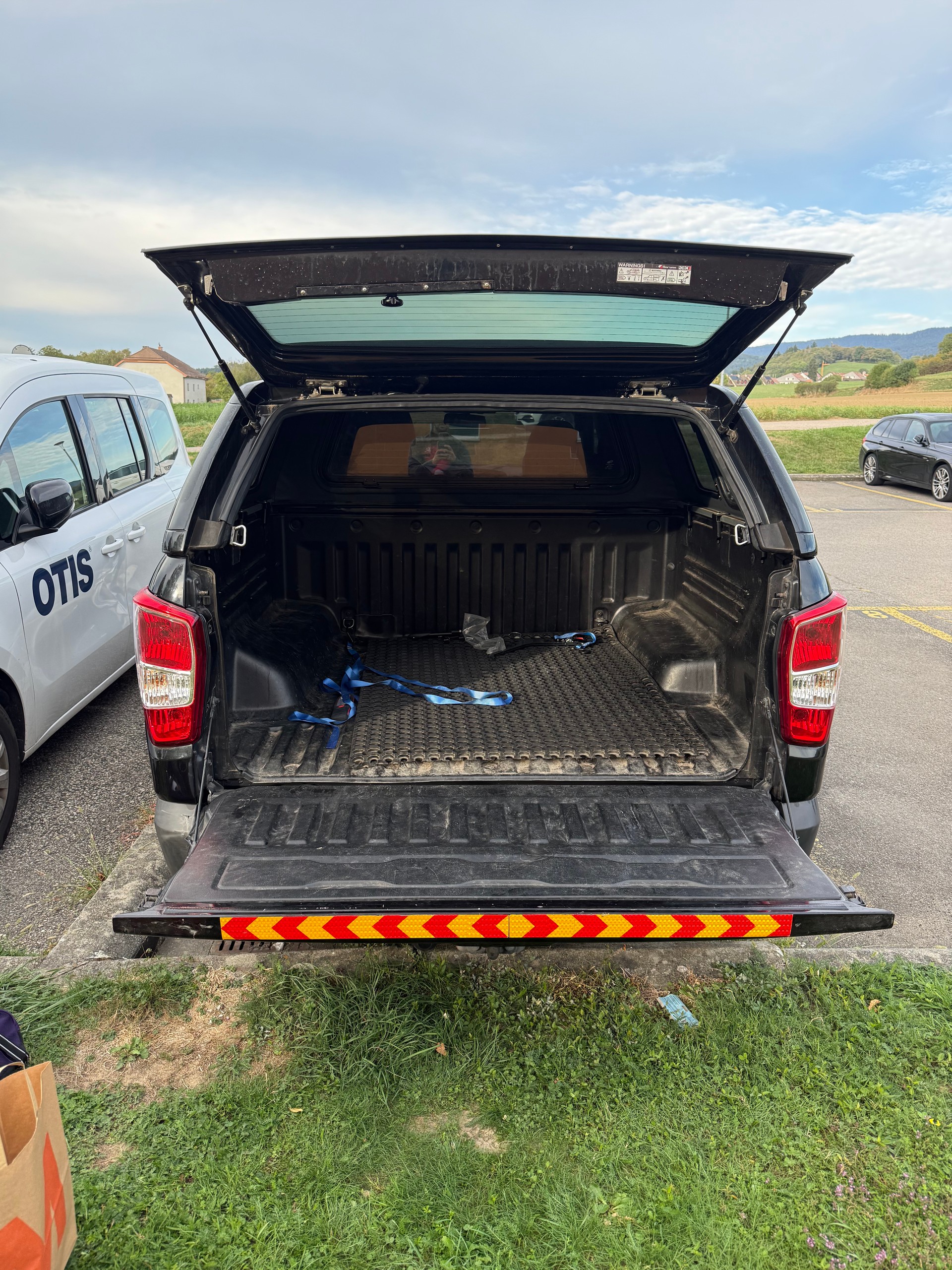 KGM-SsangYong 2.2 e-XDI Sapphire-image-4