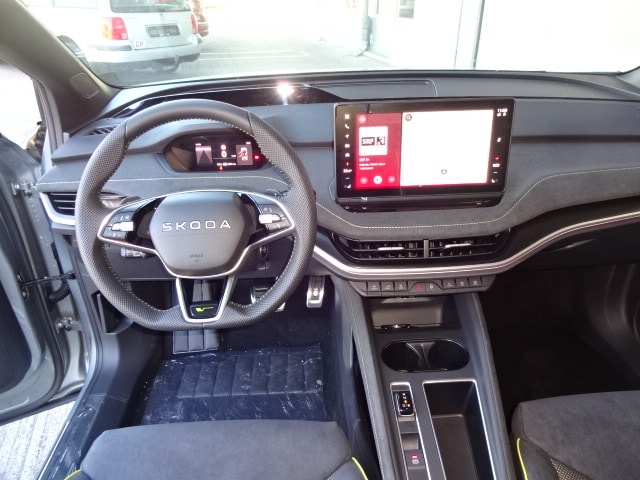 SKODA Elroq RS 4x4-image-8