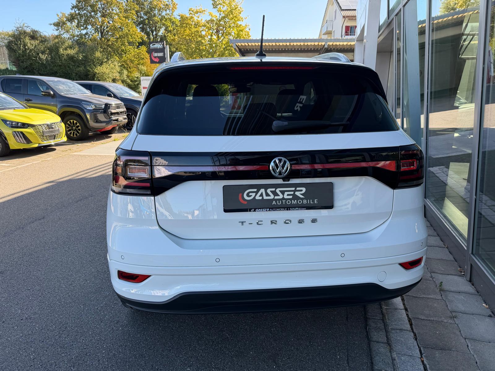 VW T-Cross 1.5 TSI EVO ACT Style R-Line DSG-image-3