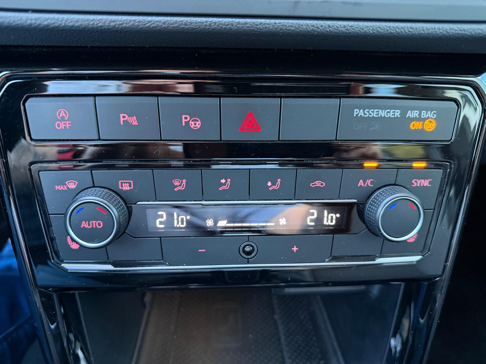 VW T-Cross 1.5 TSI EVO ACT Style R-Line DSG-image-10