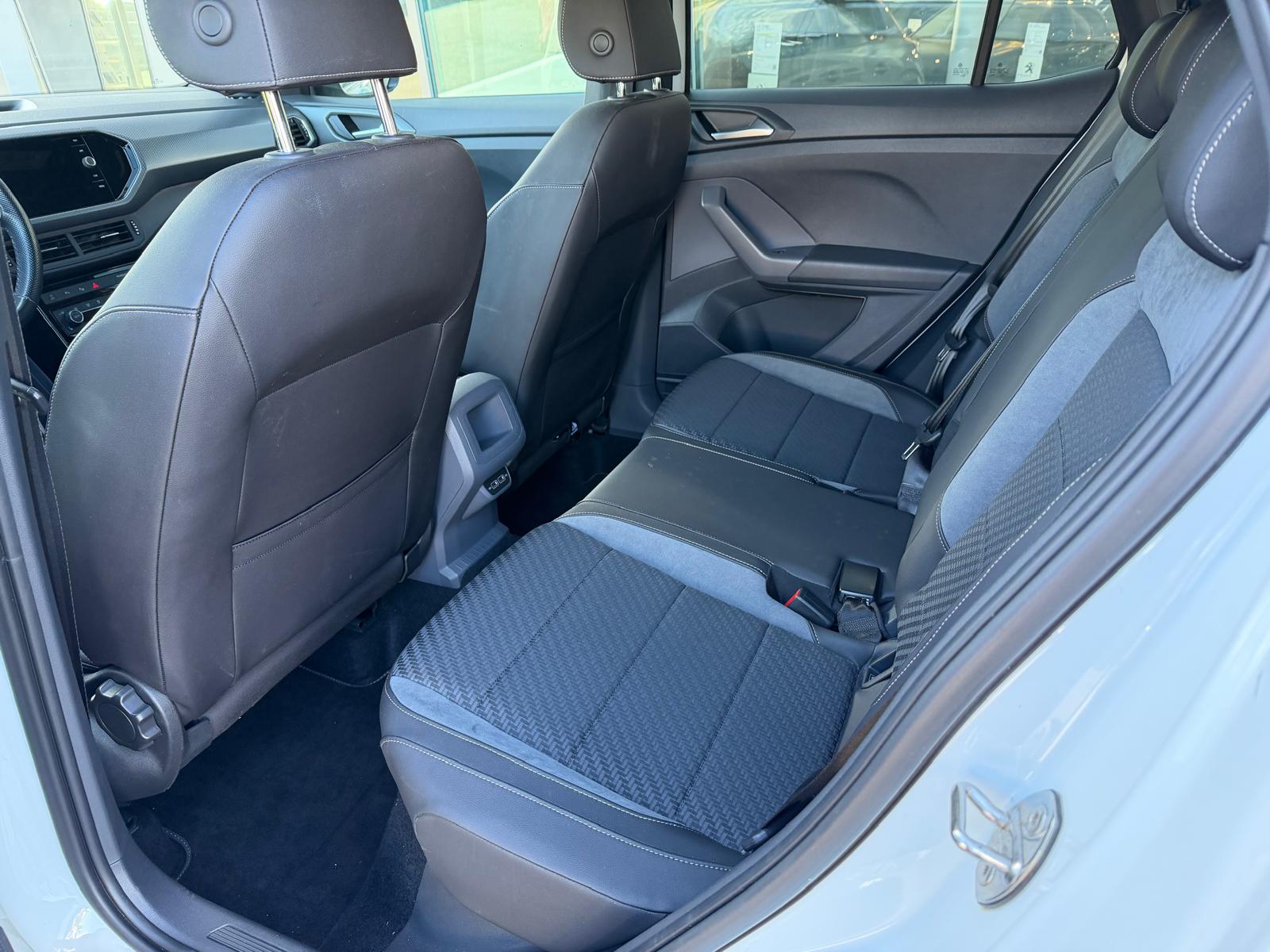 VW T-Cross 1.5 TSI EVO ACT Style R-Line DSG-image-9