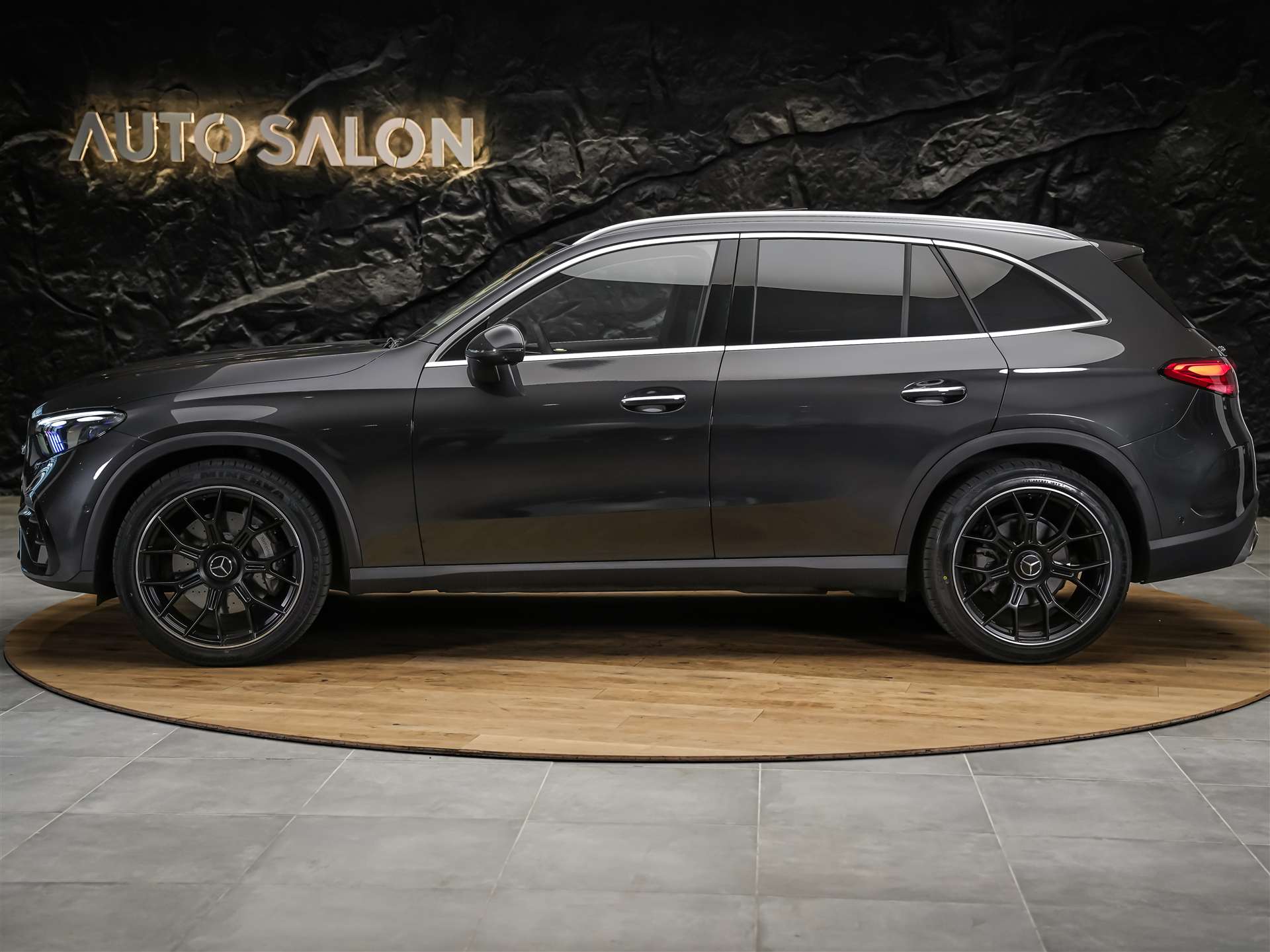 MERCEDES-BENZ GLC 300 4Matic AMG Line 9G-Tronic *Facelift*21" Felgen*Panorama*AHK*360° Kamera*-image-2