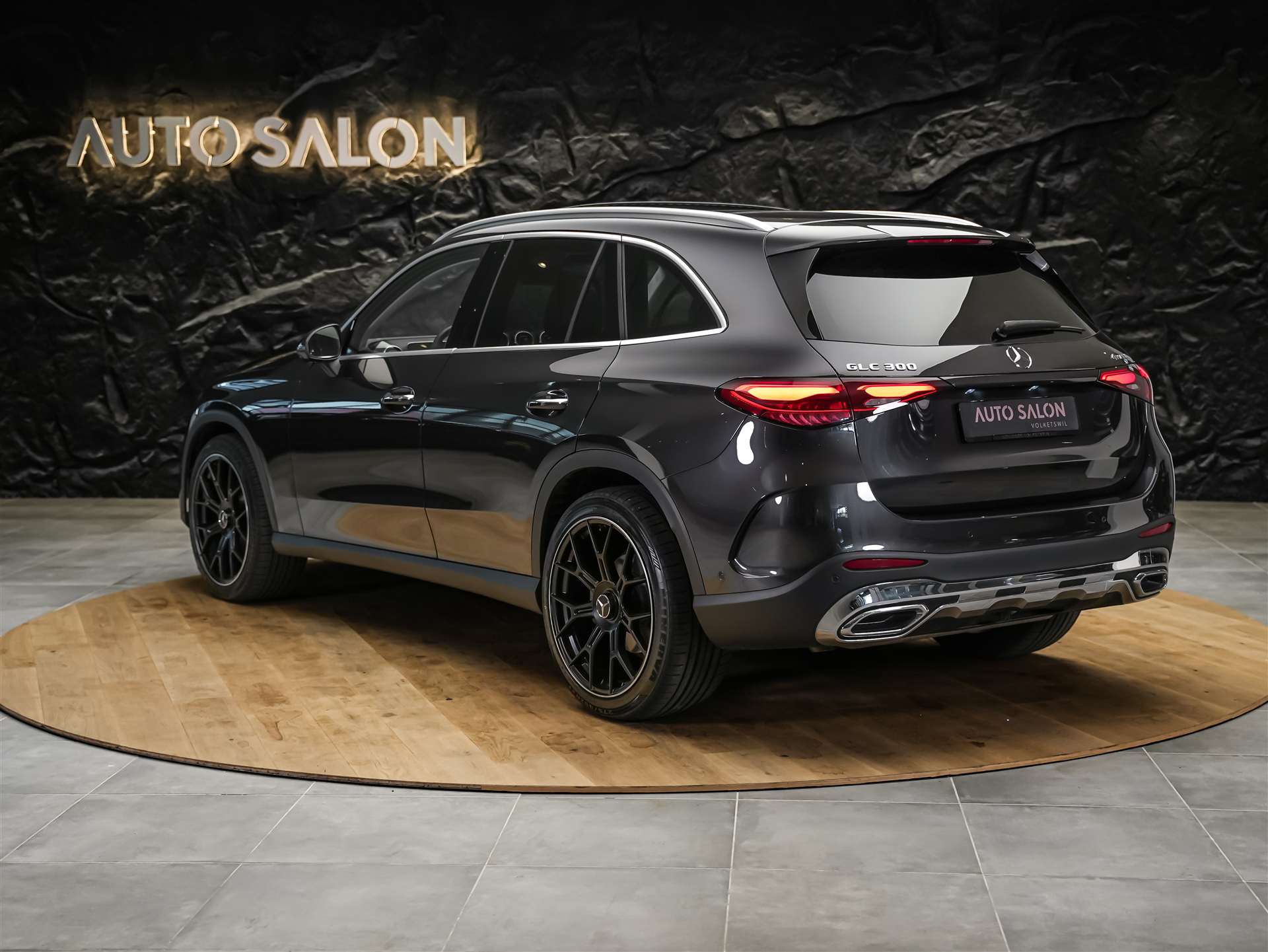MERCEDES-BENZ GLC 300 4Matic AMG Line 9G-Tronic *Facelift*21" Felgen*Panorama*AHK*360° Kamera*-image-3