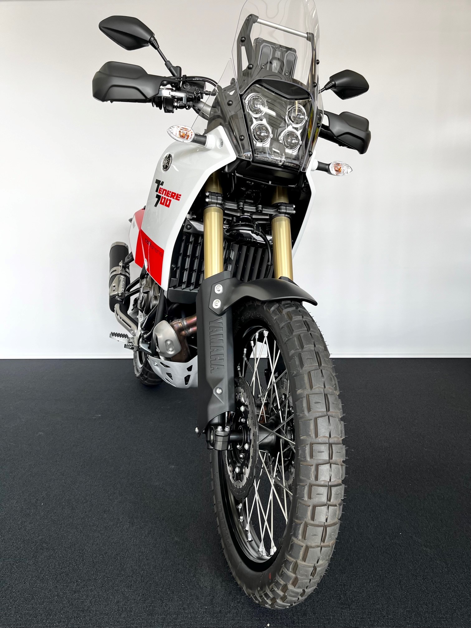 YAMAHA TENERE 700-showroom-element-3