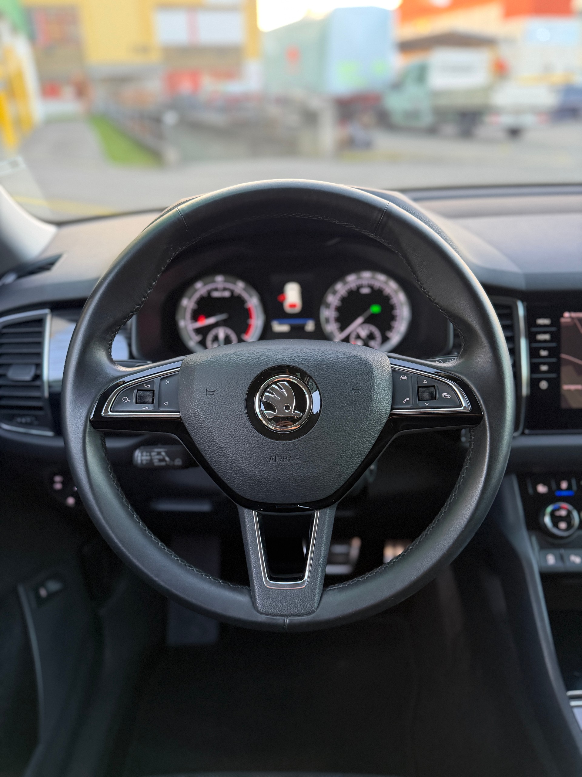 SKODA Kodiaq 2.0 TSI Style DSG 4x4-image-10