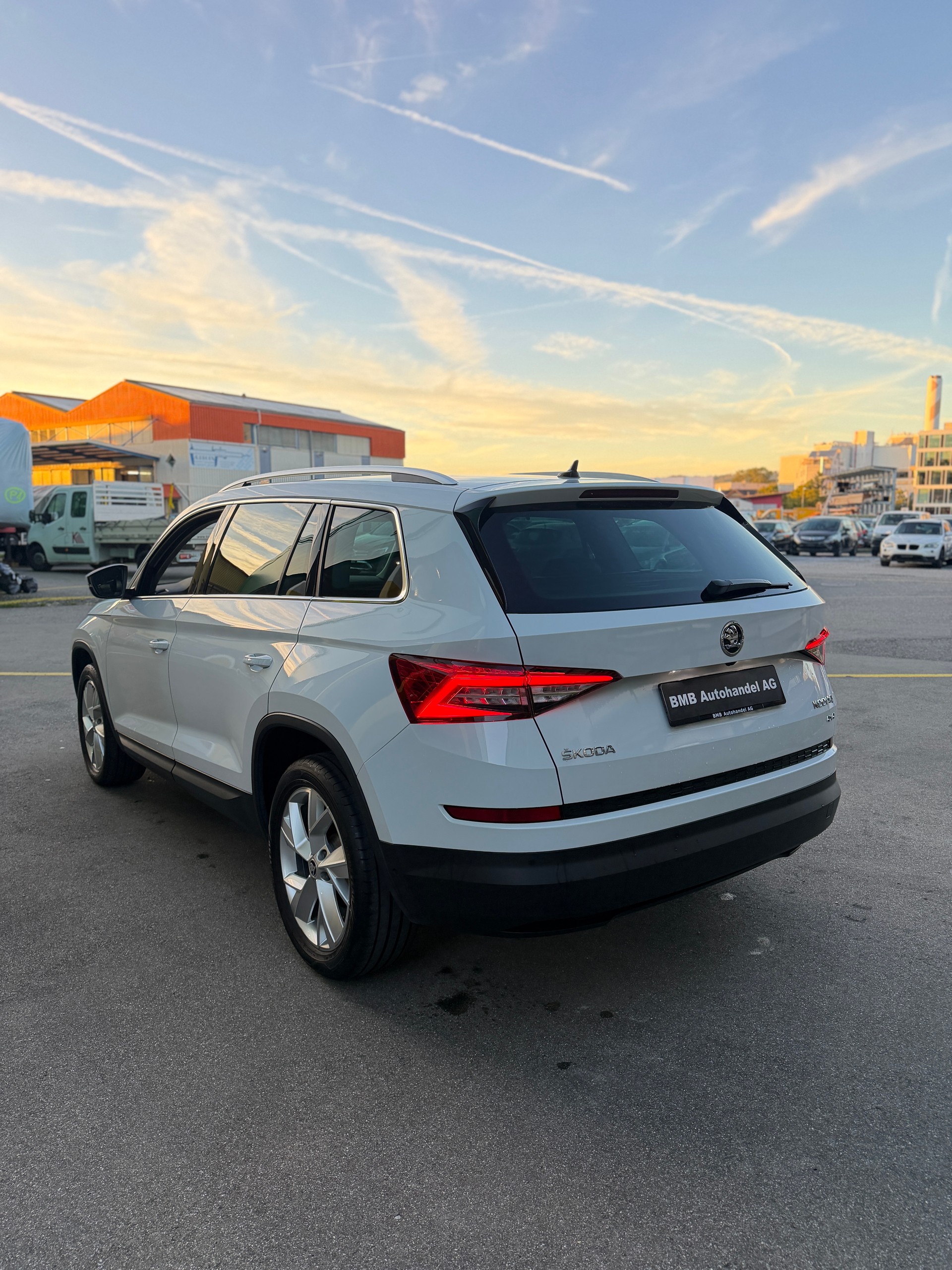 SKODA Kodiaq 2.0 TSI Style DSG 4x4-image-4