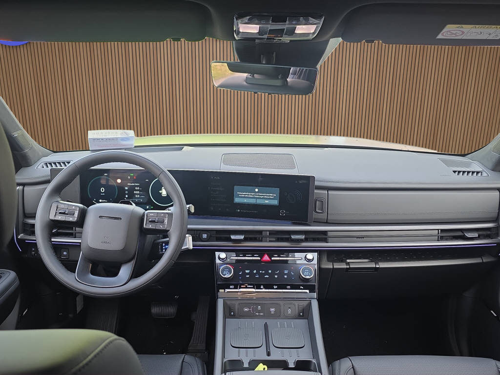 HYUNDAI Santa Fe 1.6 T-GDi PHEV Calligraphy AWD 7Plätzer-image-16