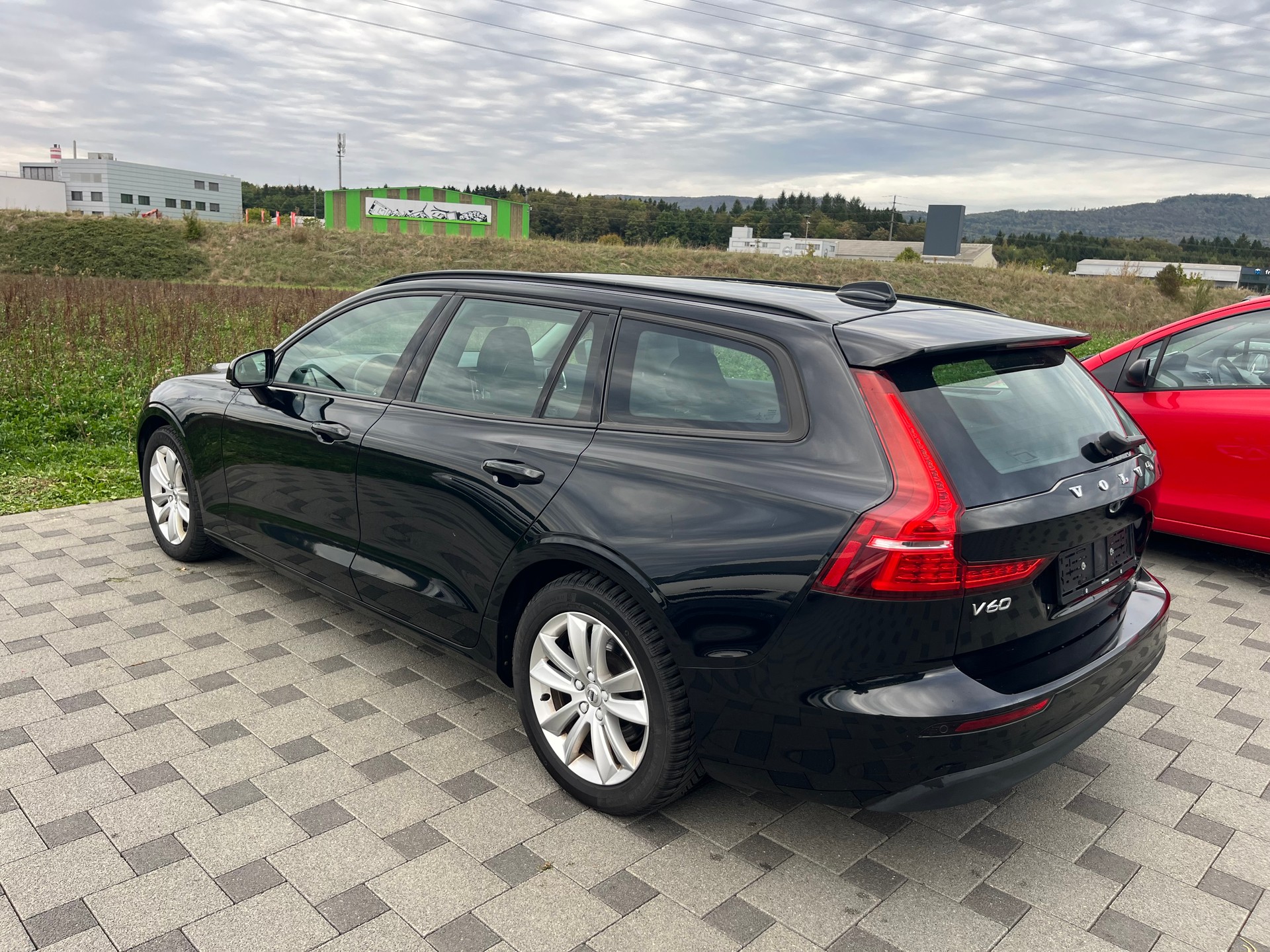 VOLVO V60 D3 Momentum-image-5