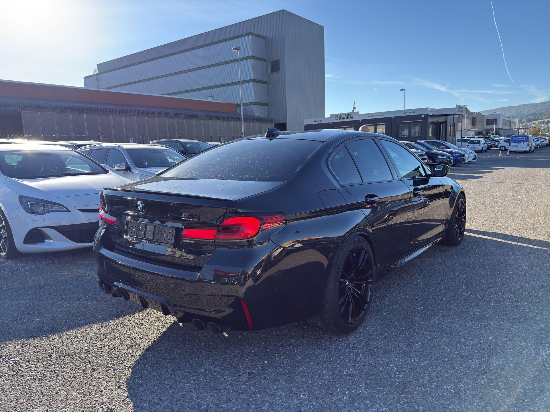 BMW M5 Competition xDrive-image-4