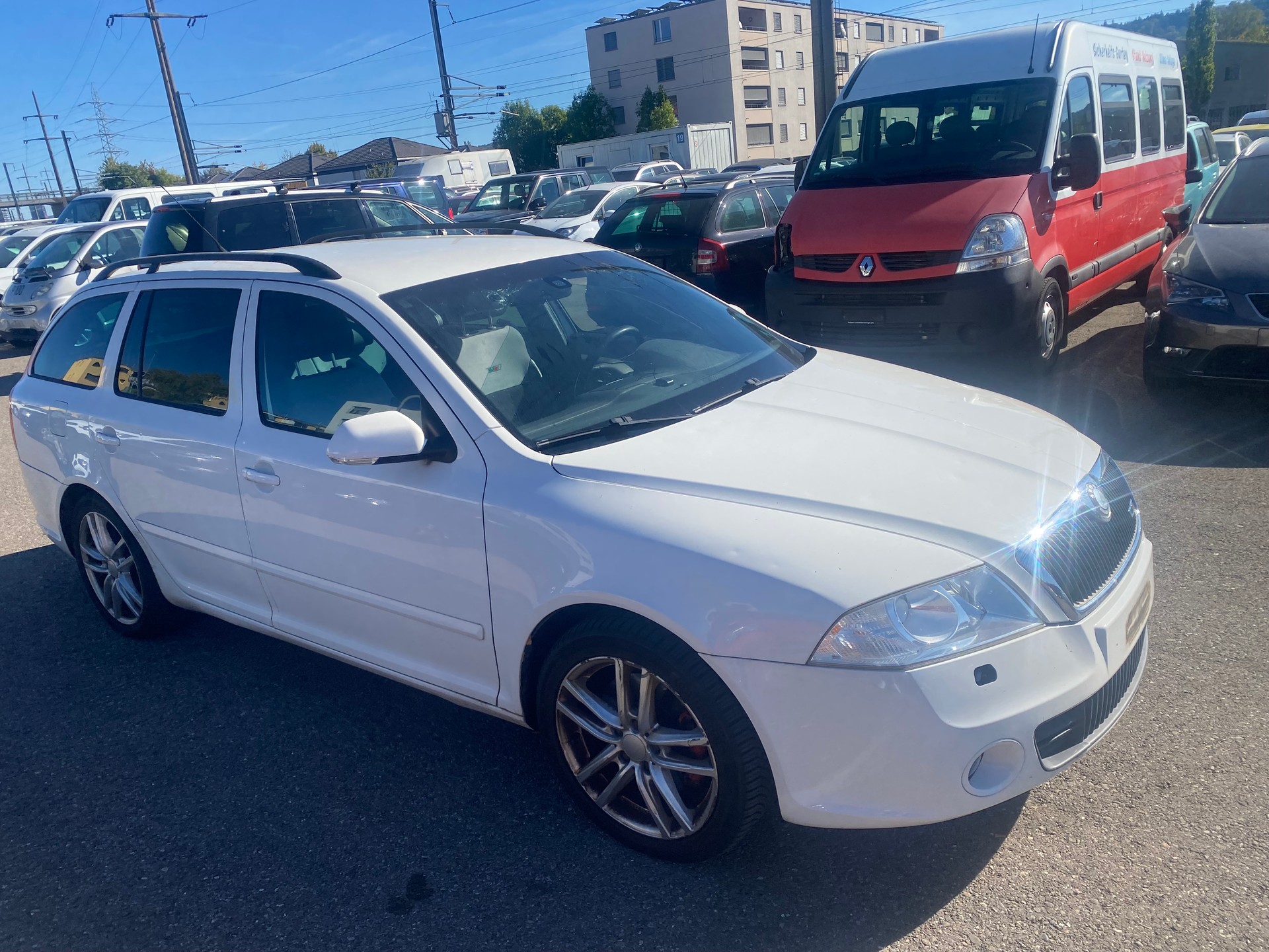 SKODA Octavia 2.0 TDI RS DSG-image-2