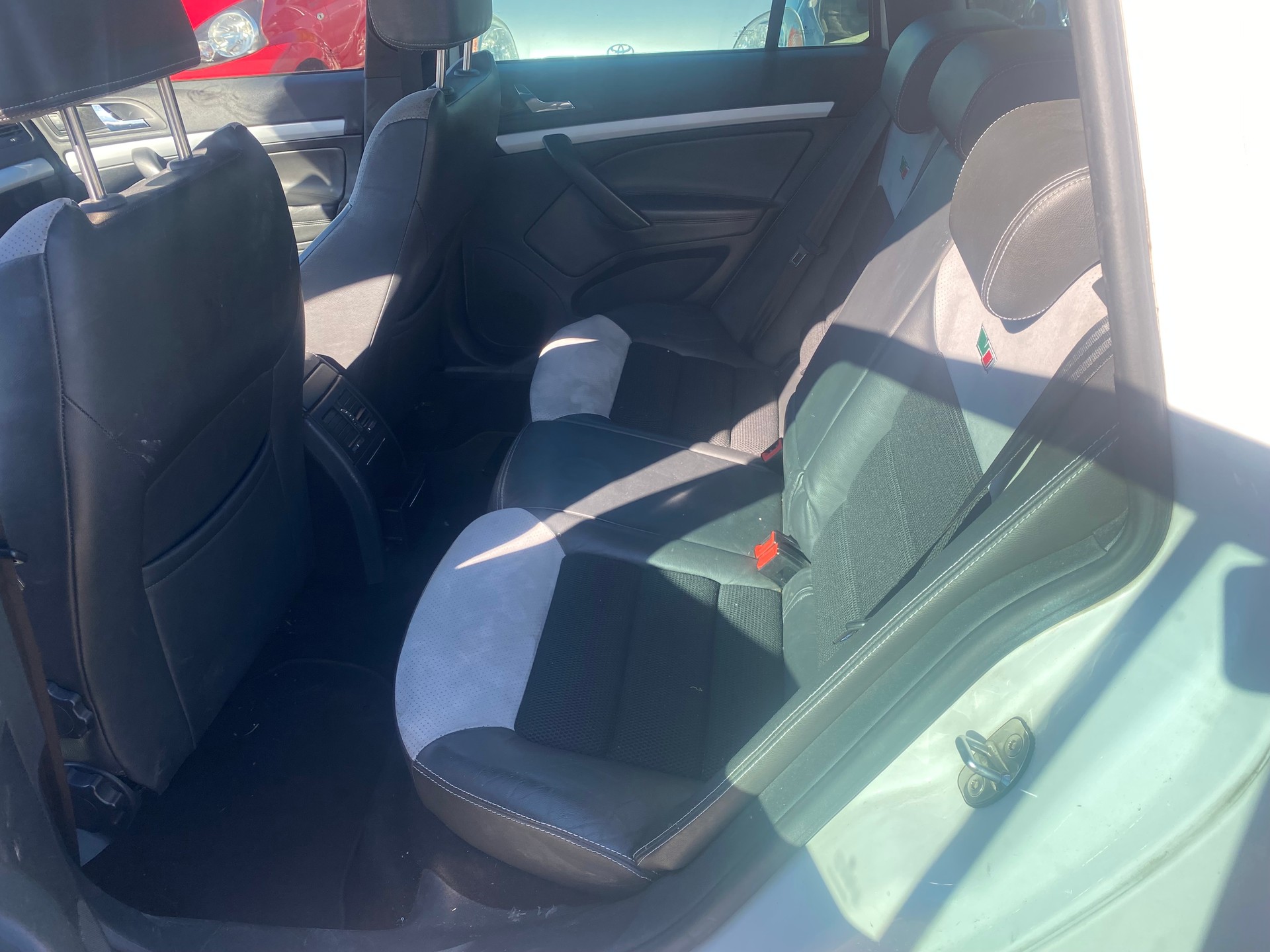 SKODA Octavia 2.0 TDI RS DSG-image-10