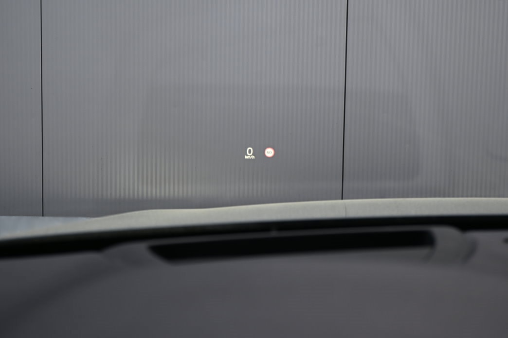 VOLVO V60 T6 eAWD Twin Engine Inscription Geartronic-image-9
