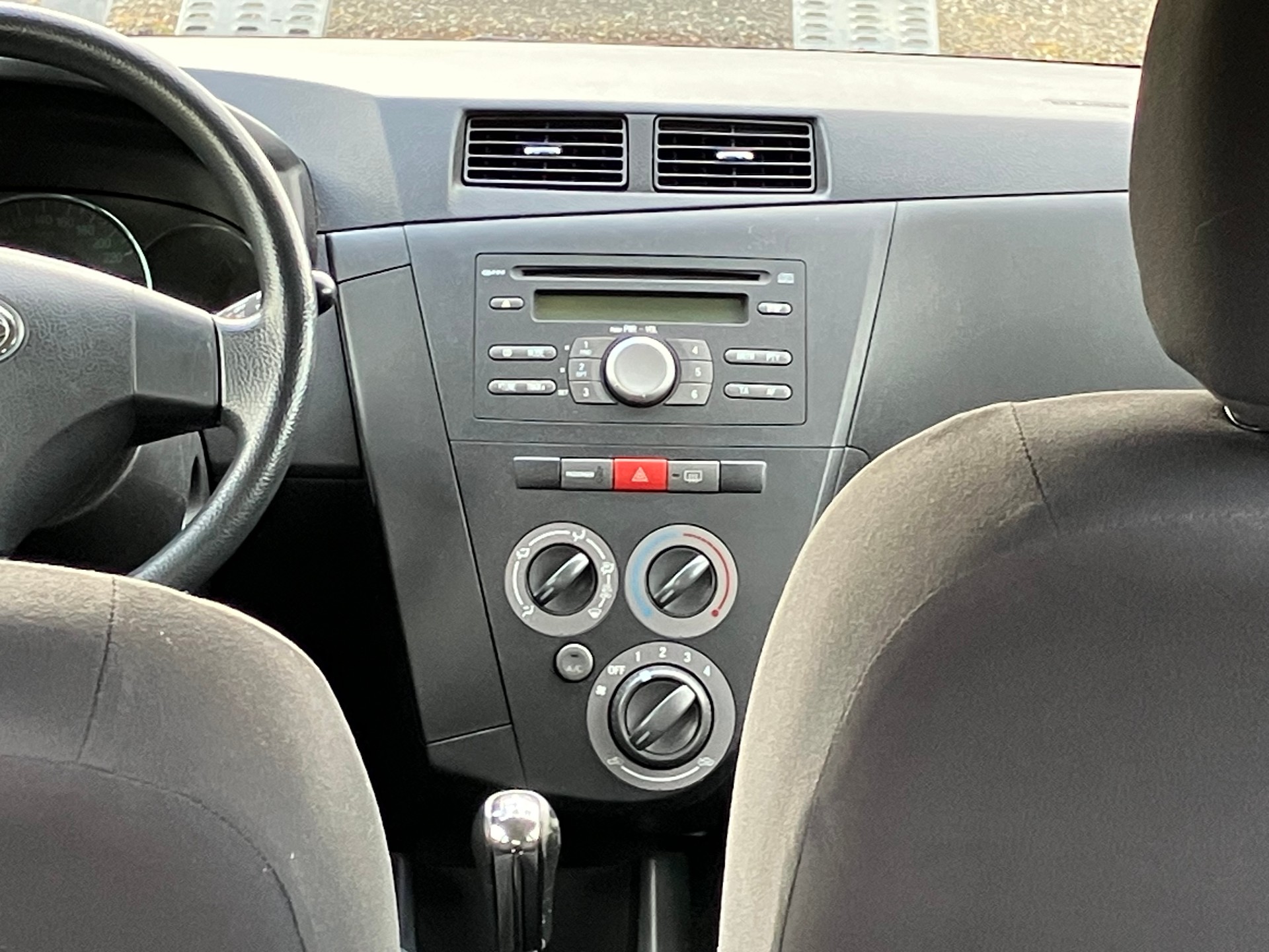 DAIHATSU Cuore 1.0 SX-image-6