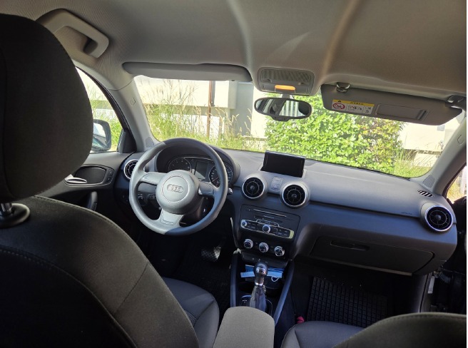 AUDI Audi A1 SB 1.4 TFSI-image-4